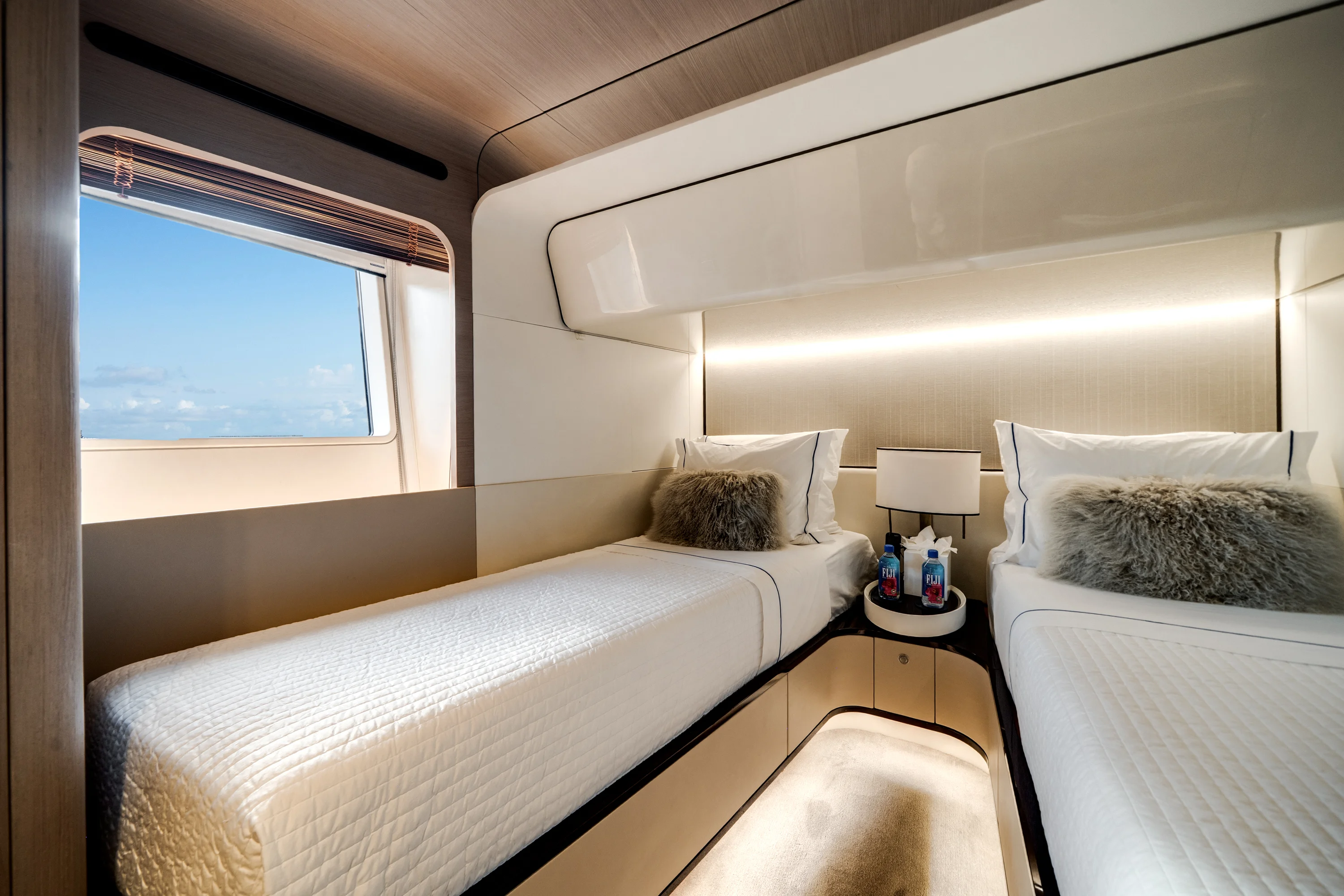 2020 Azimut GRANDE 27M Image Thumbnail #41