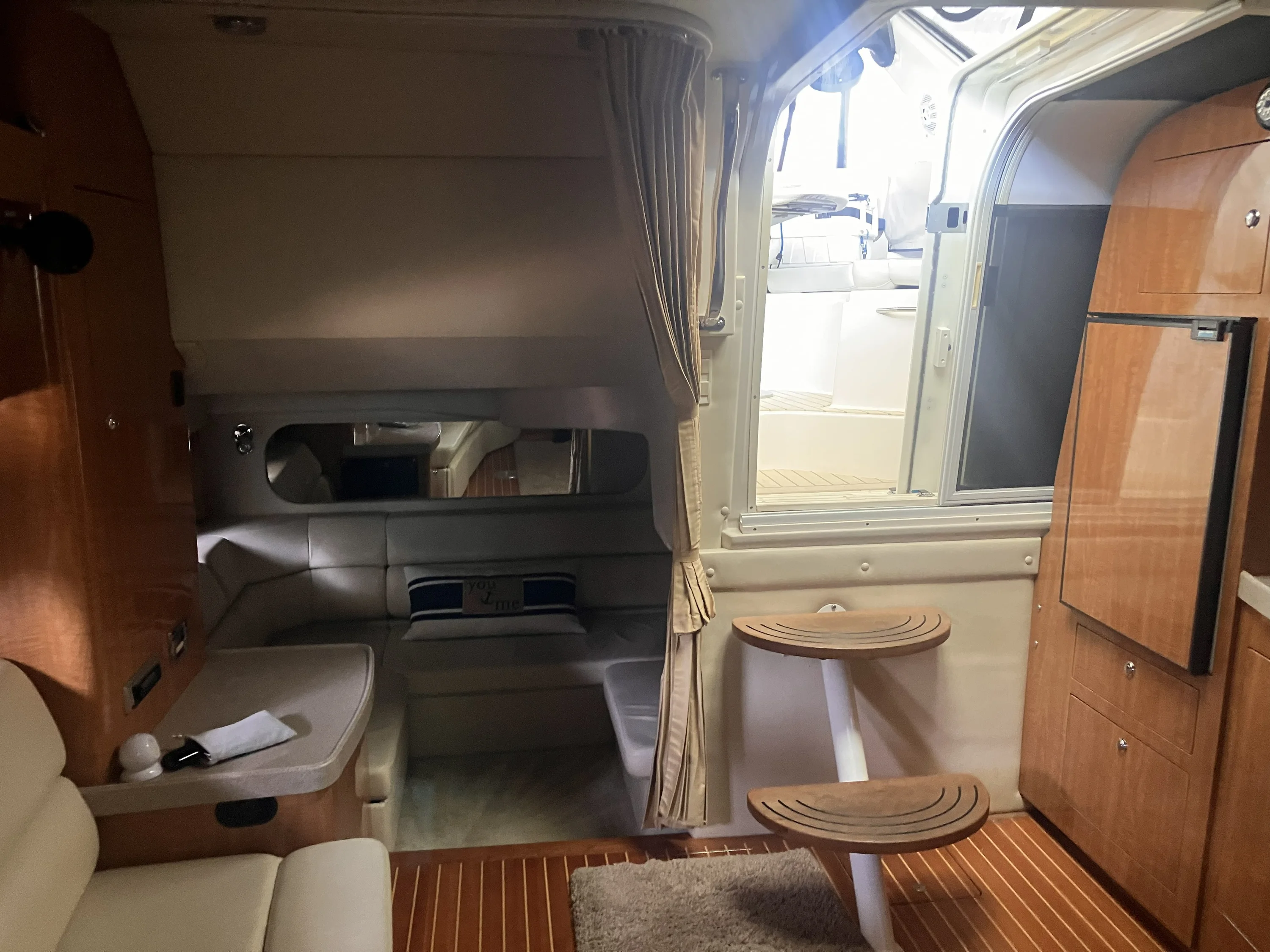 2004 Regal COMMODORE 3560 Image Thumbnail #16