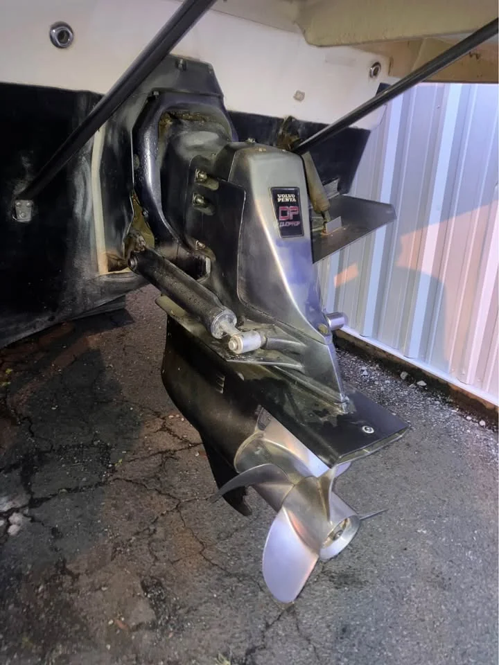 2004 Regal COMMODORE 3560 Image Thumbnail #2