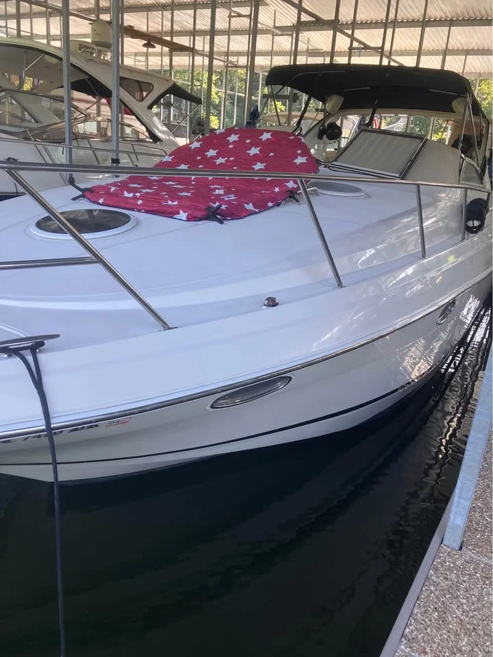 2004 Regal COMMODORE 3560 Image Thumbnail #3