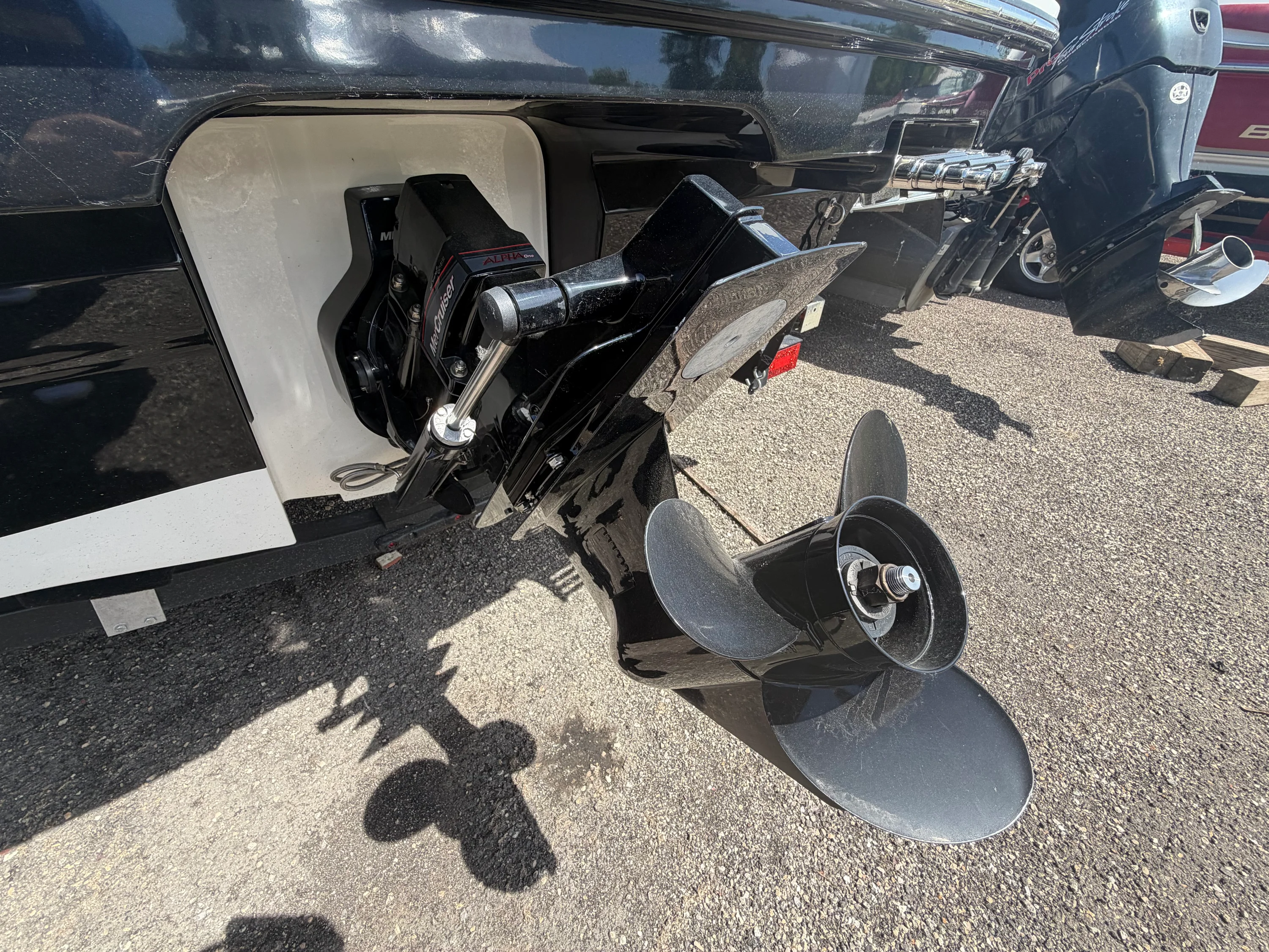 2023 Bayliner VR4 Bowrider Image Thumbnail #4