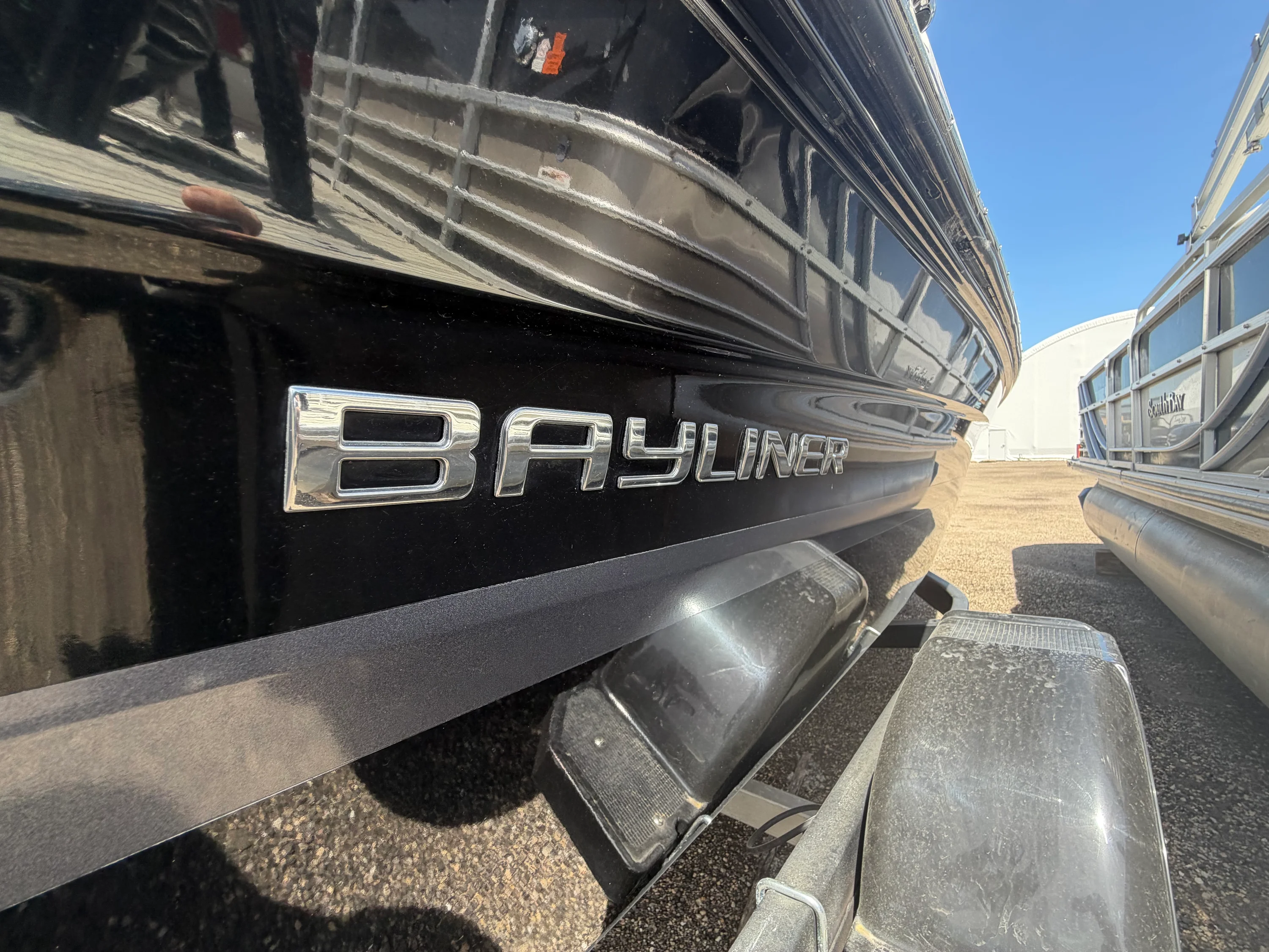2023 Bayliner VR4 Bowrider Image Thumbnail #7