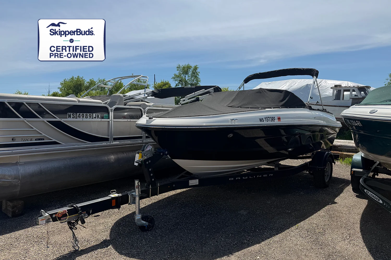 2023 Bayliner VR4 Bowrider Image Thumbnail #0