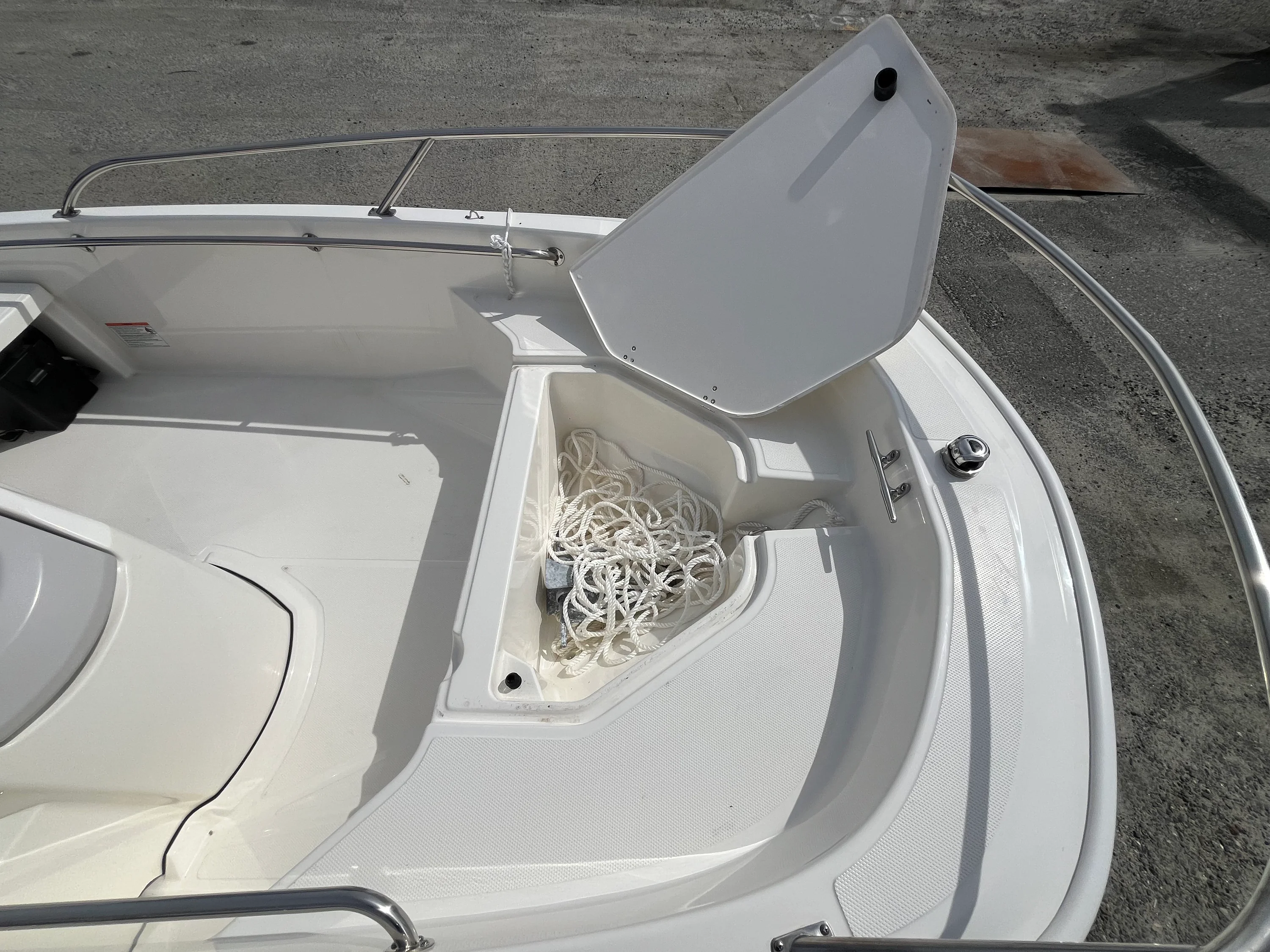 2025 Boston Whaler 130 Super Sport Image Thumbnail #9