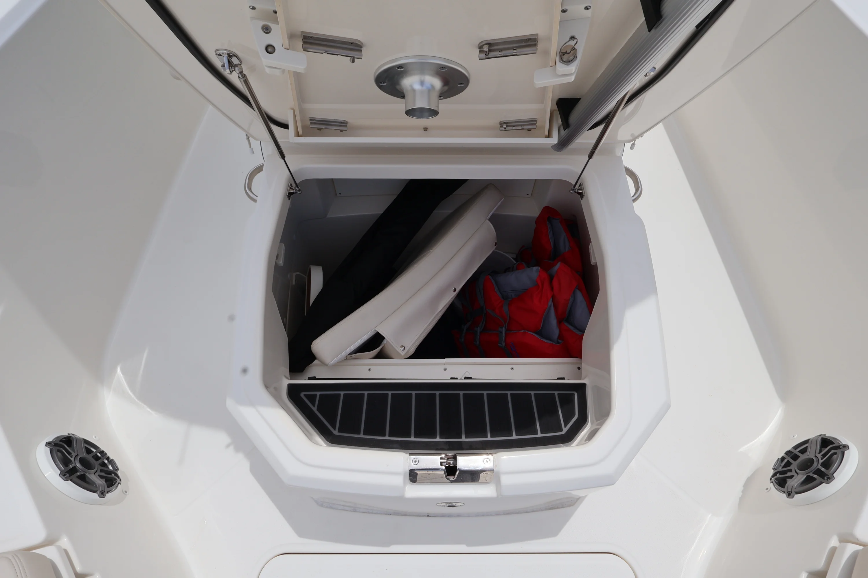 2023 Boston Whaler 280 Dauntless Image Thumbnail #20