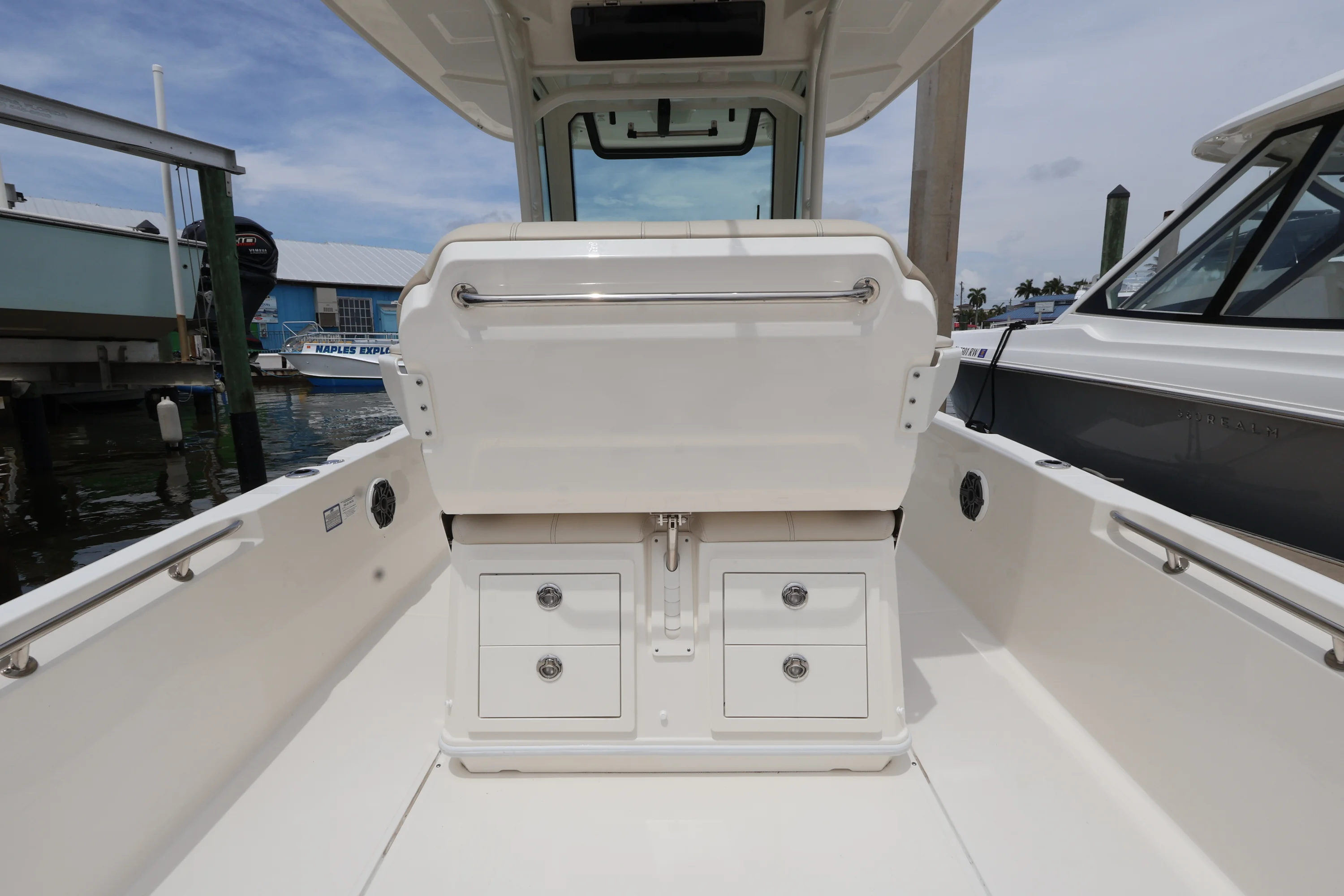 2023 Boston Whaler 280 Dauntless Image Thumbnail #6