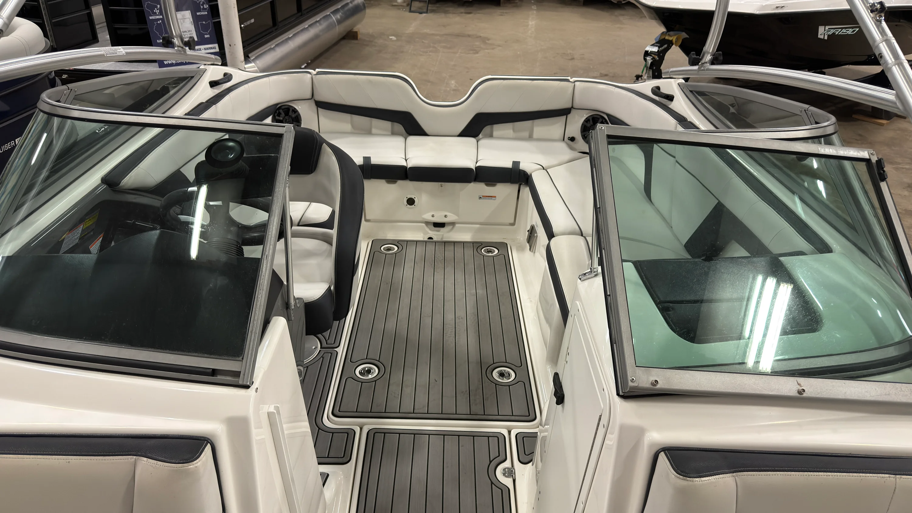 2015 Yamaha AR210 Image Thumbnail #26