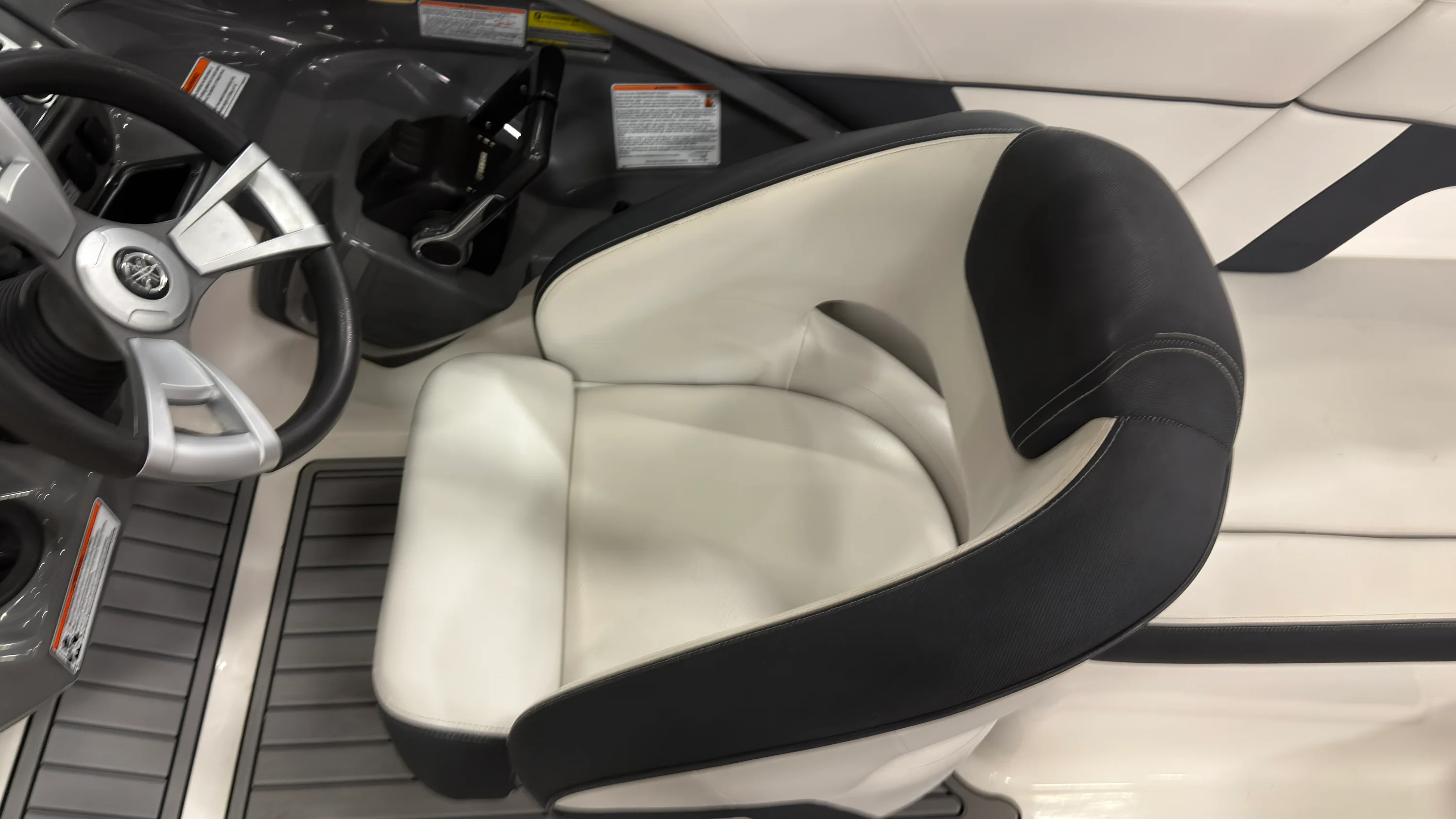 2015 Yamaha AR210 Image Thumbnail #14