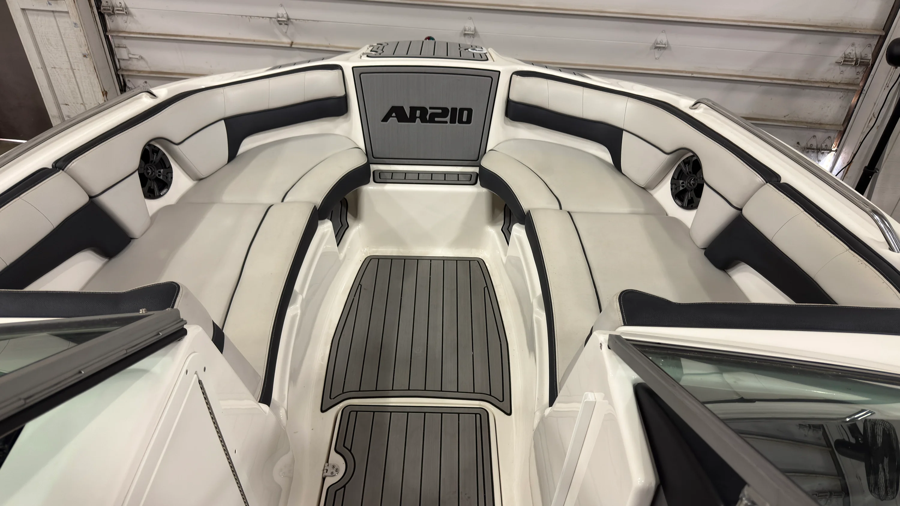 2015 Yamaha AR210 Image Thumbnail #21