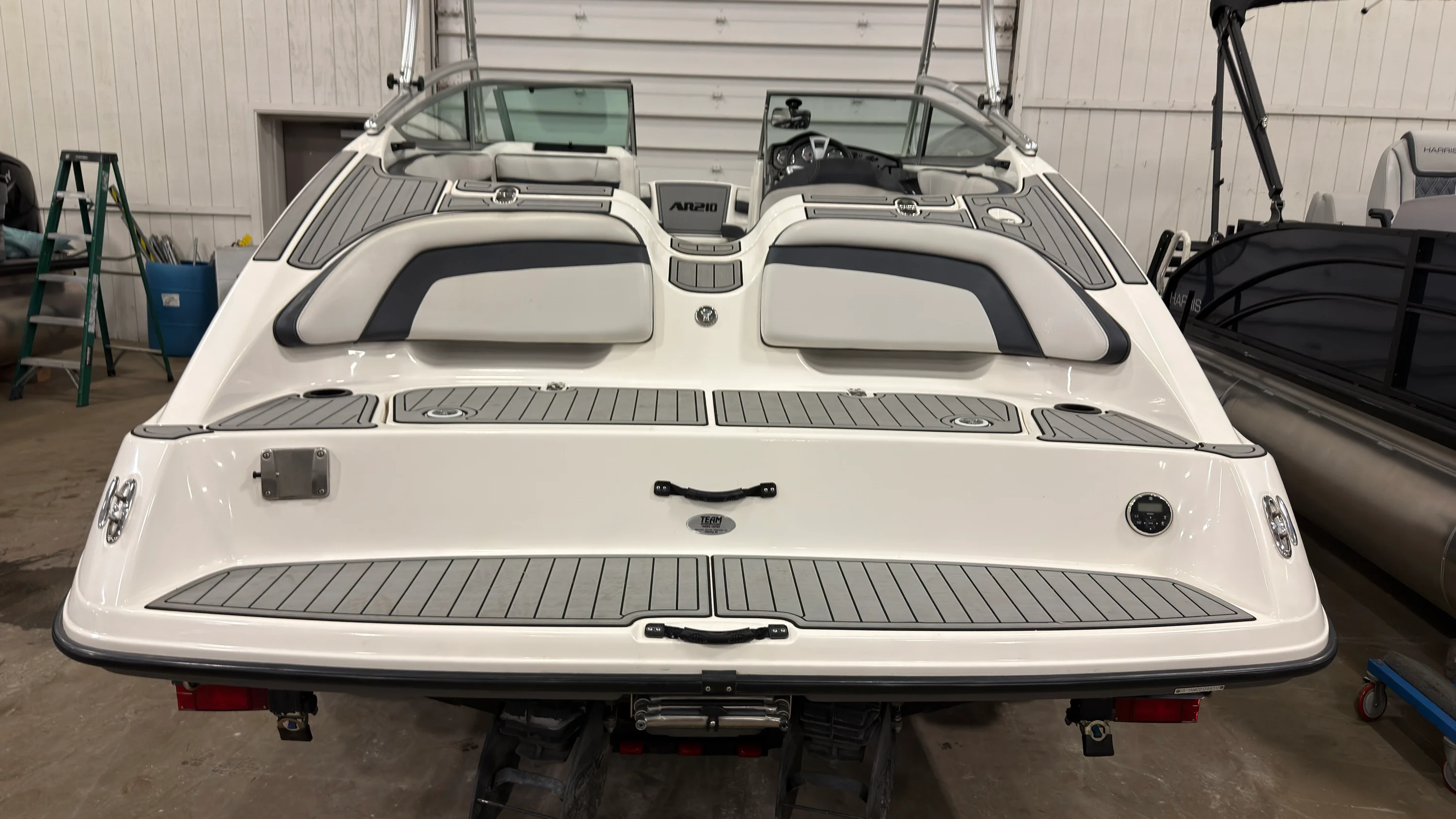 2015 Yamaha AR210 Image Thumbnail #4