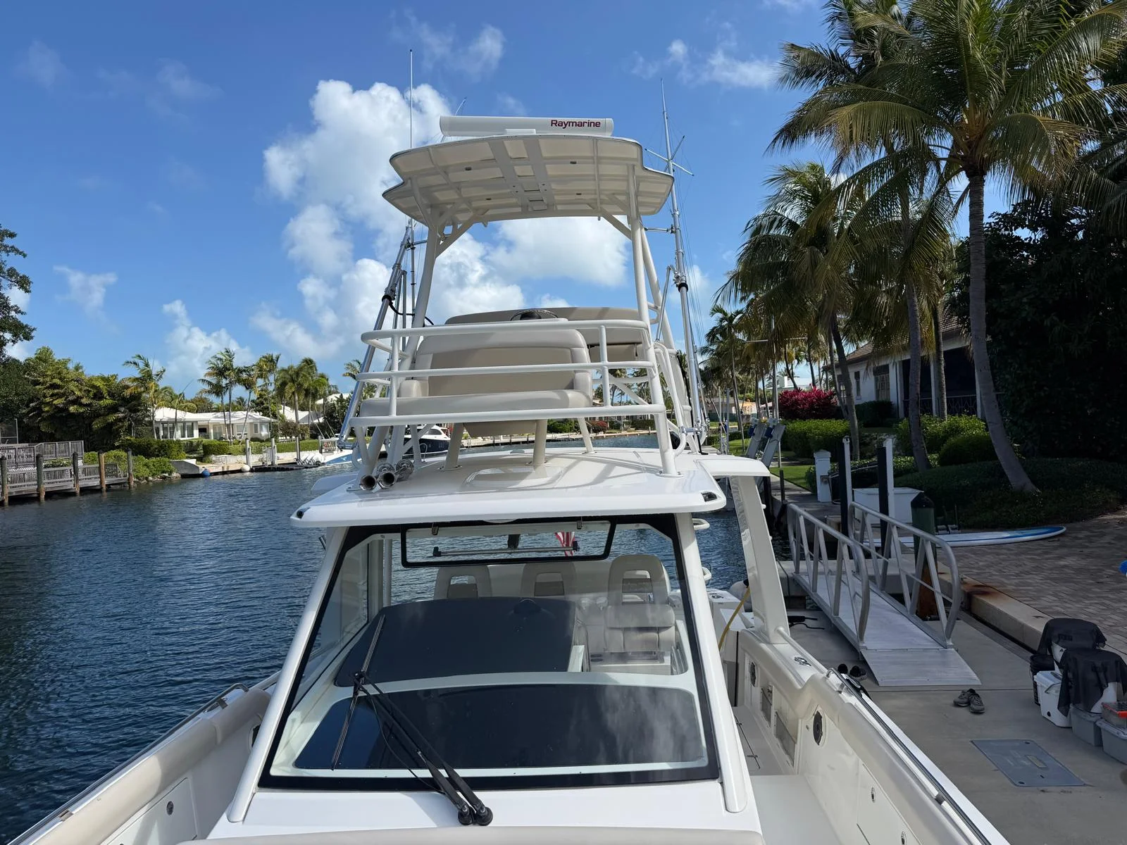 2019 Boston Whaler 420 OUTRAGE Image Thumbnail #18