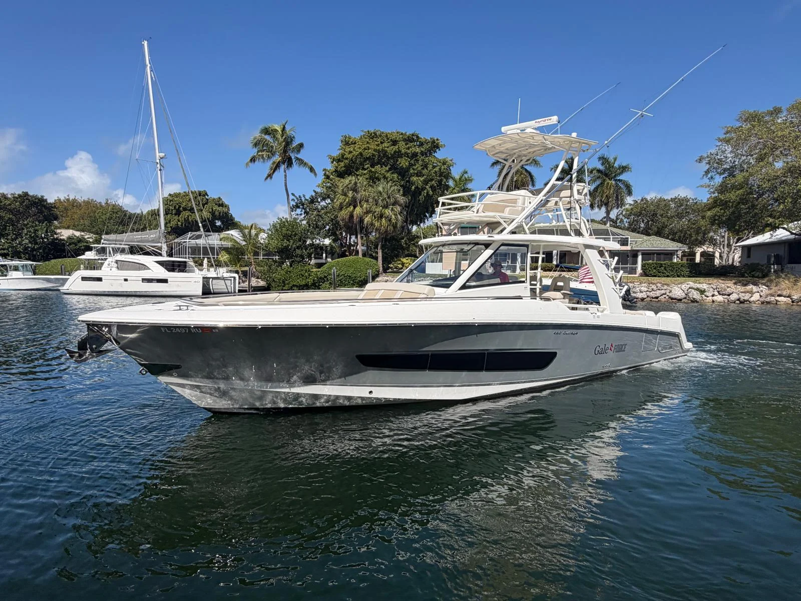 2019 Boston Whaler 420 OUTRAGE Image Thumbnail #4