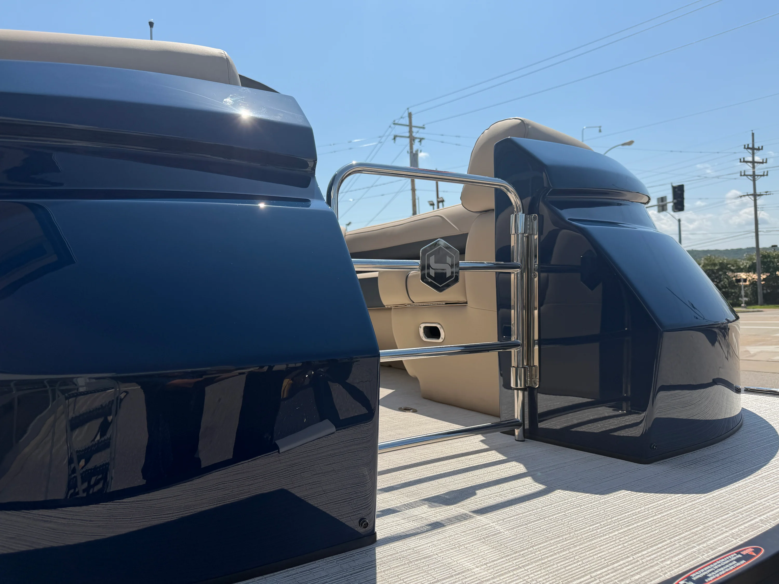 2026 Harris Grand Mariner 250 Image Thumbnail #11