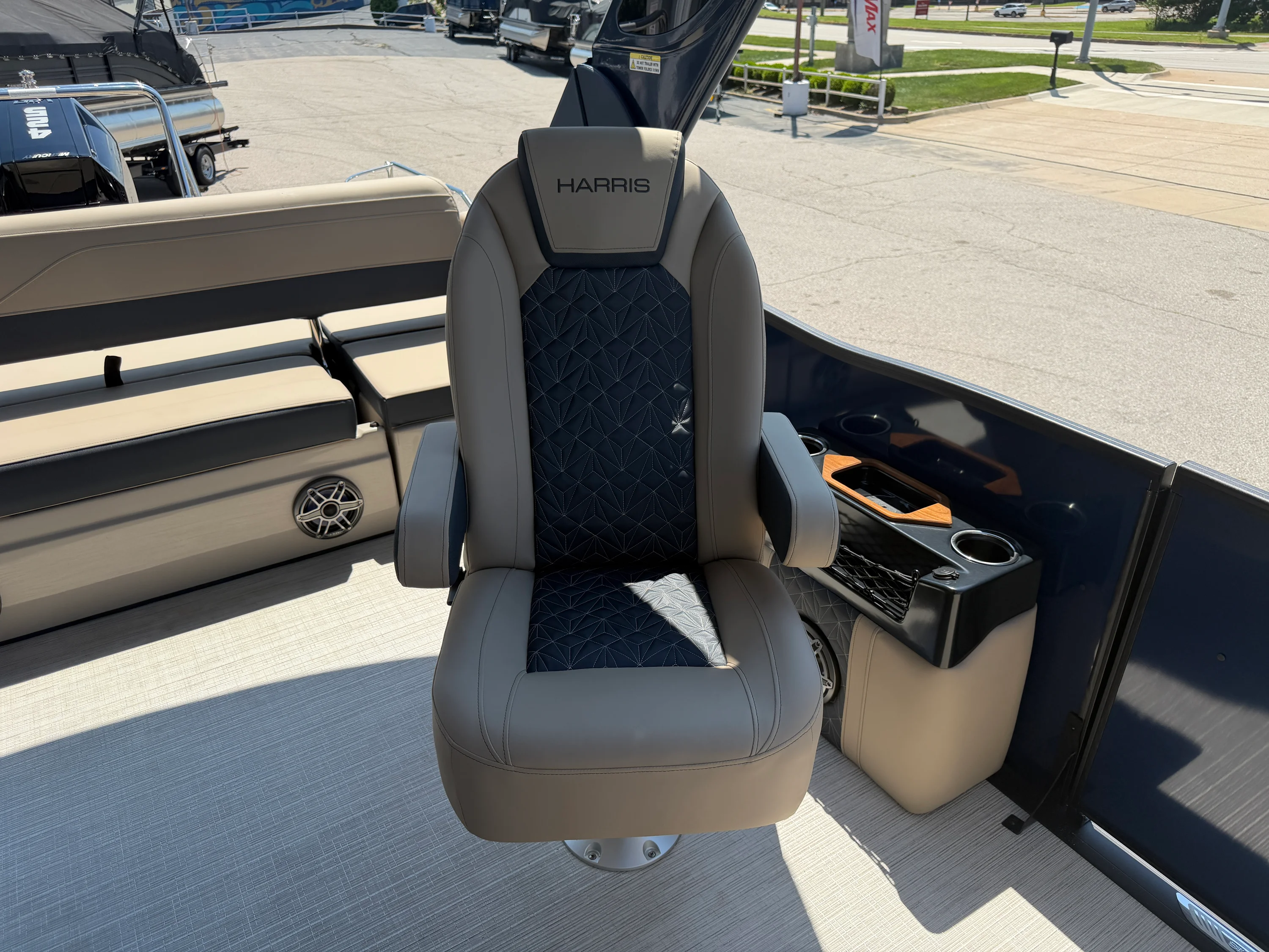 2026 Harris Grand Mariner 250 Image Thumbnail #35