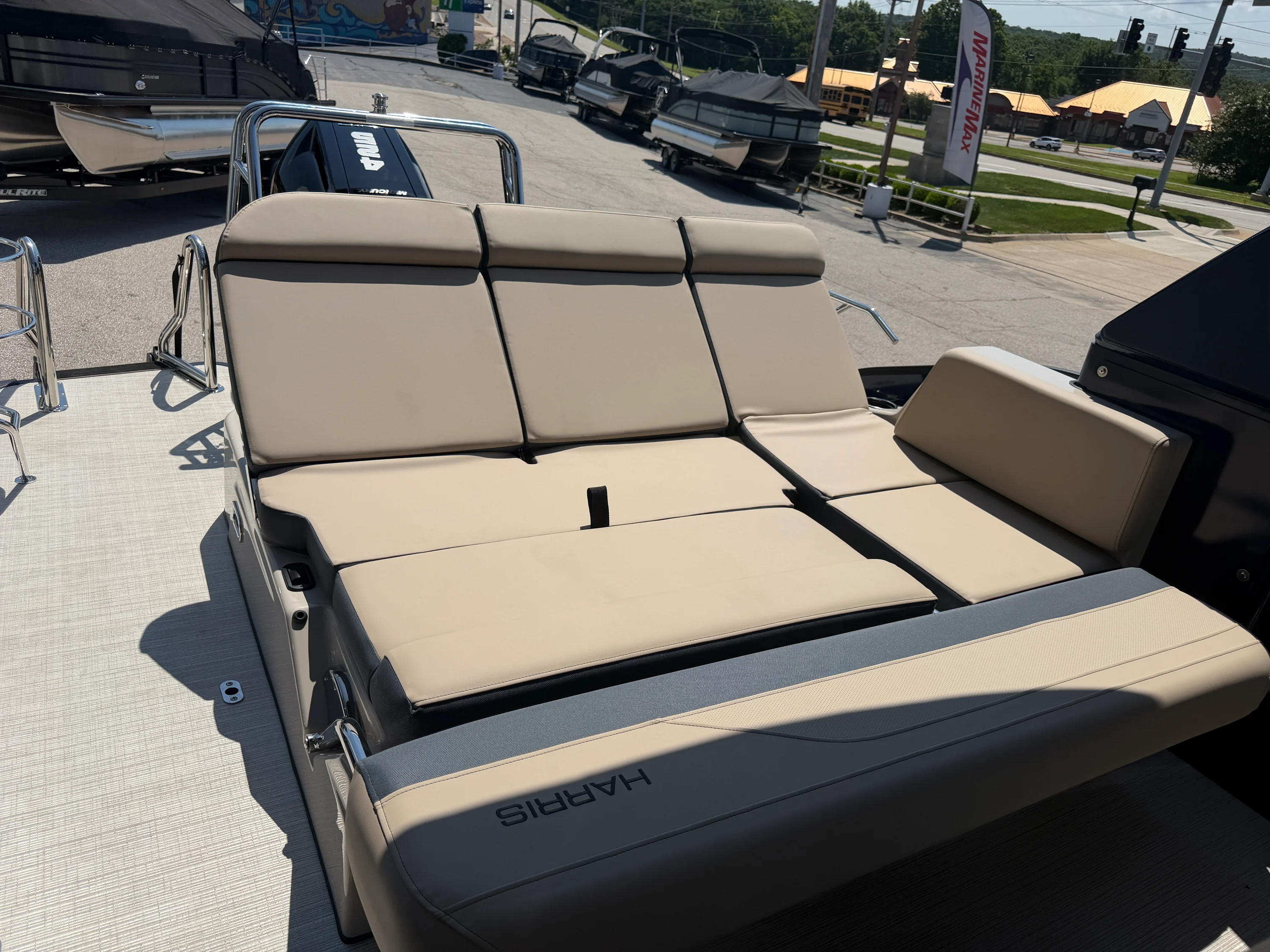 2026 Harris Grand Mariner 250 Image Thumbnail #25