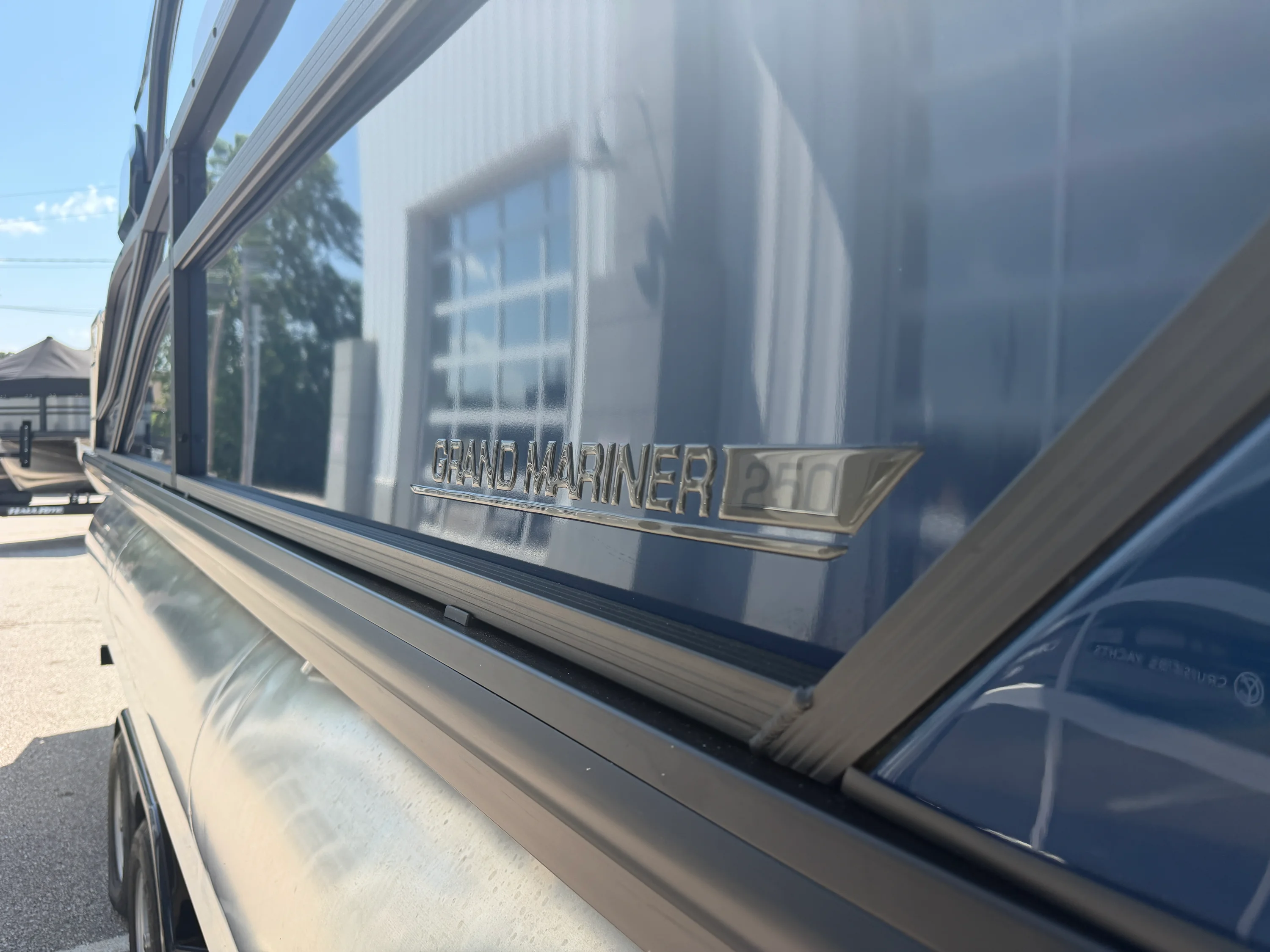 2026 Harris Grand Mariner 250 Image Thumbnail #7