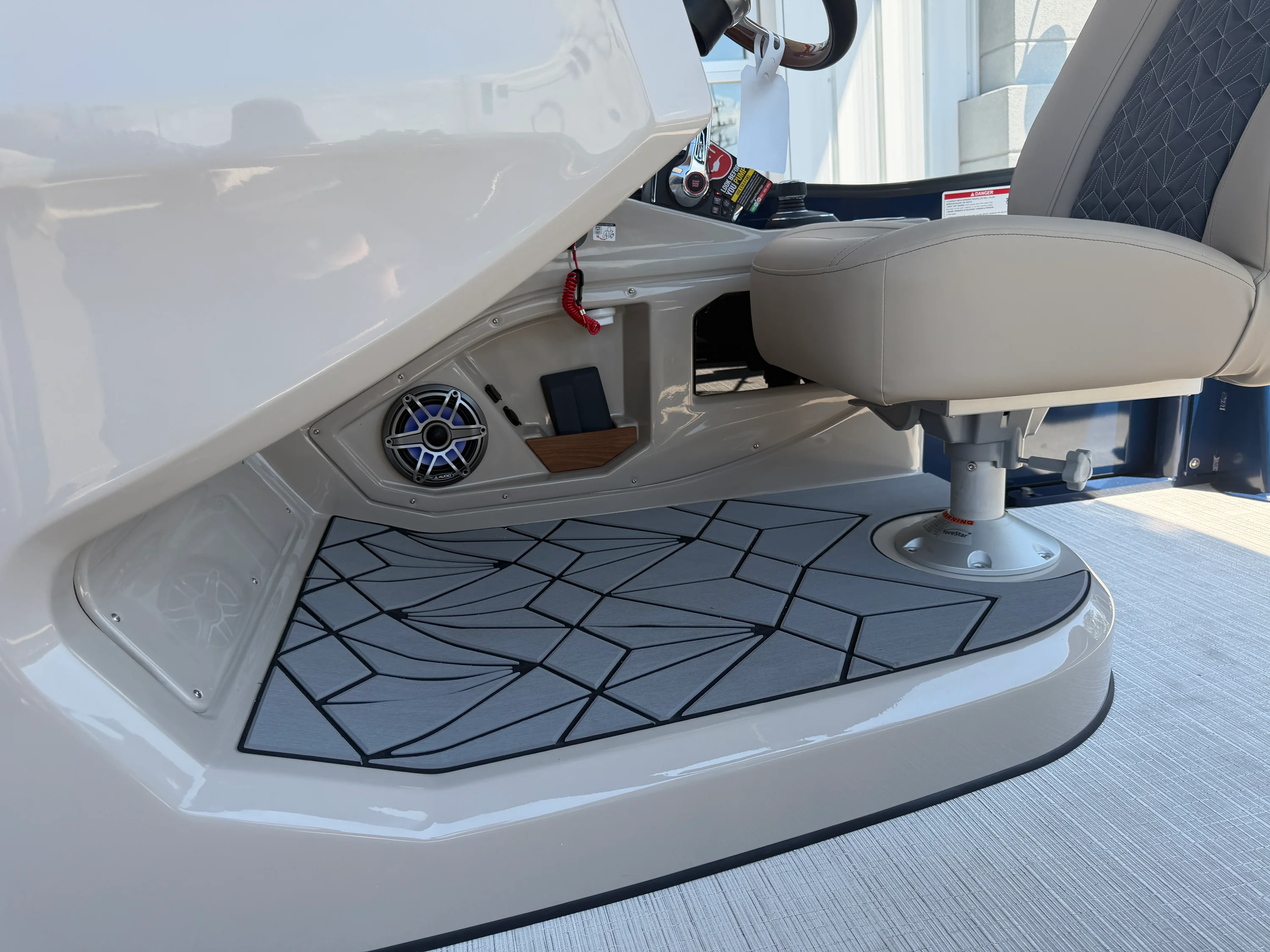 2026 Harris Grand Mariner 250 Image Thumbnail #45