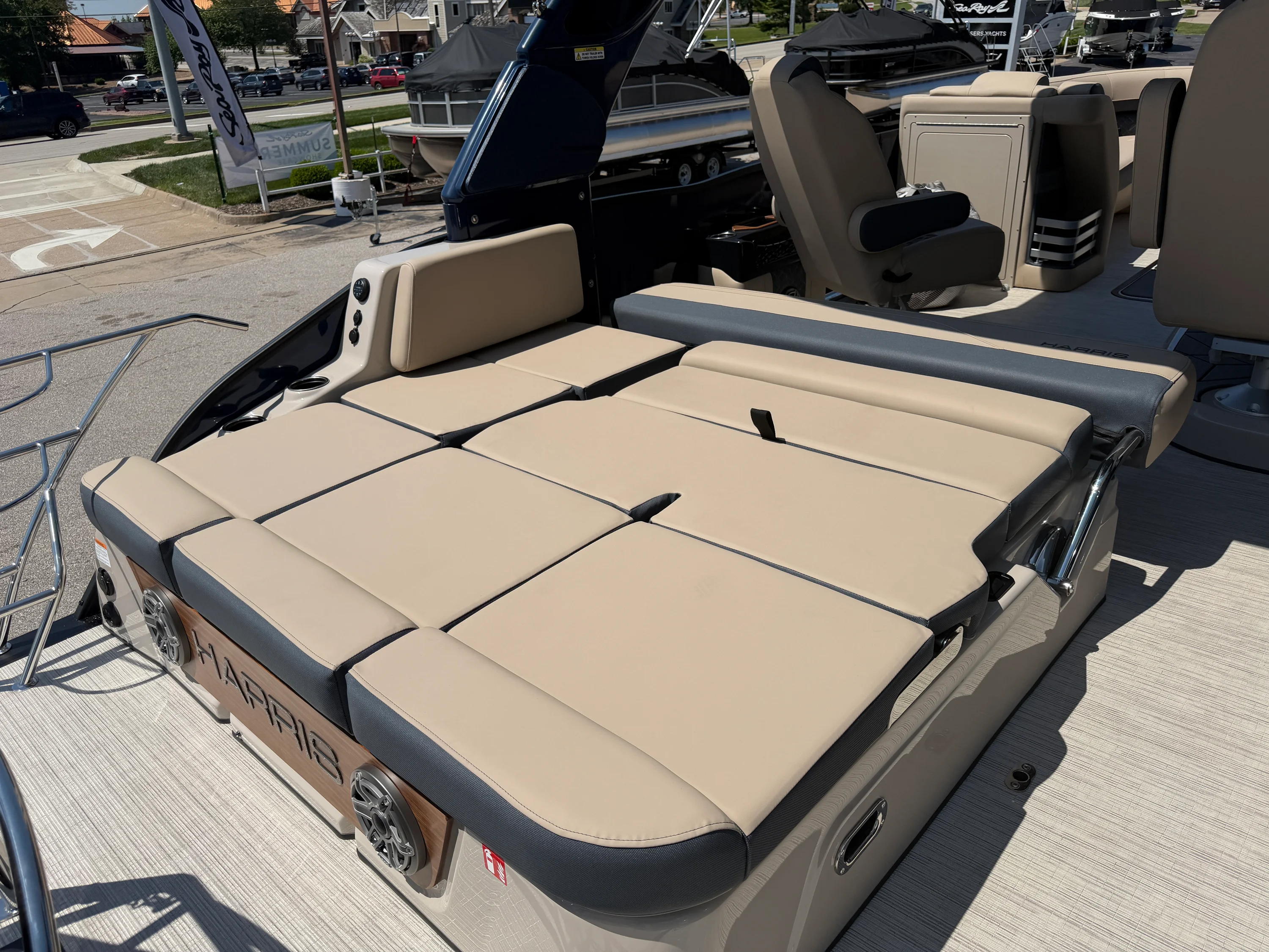 2026 Harris Grand Mariner 250 Image Thumbnail #24