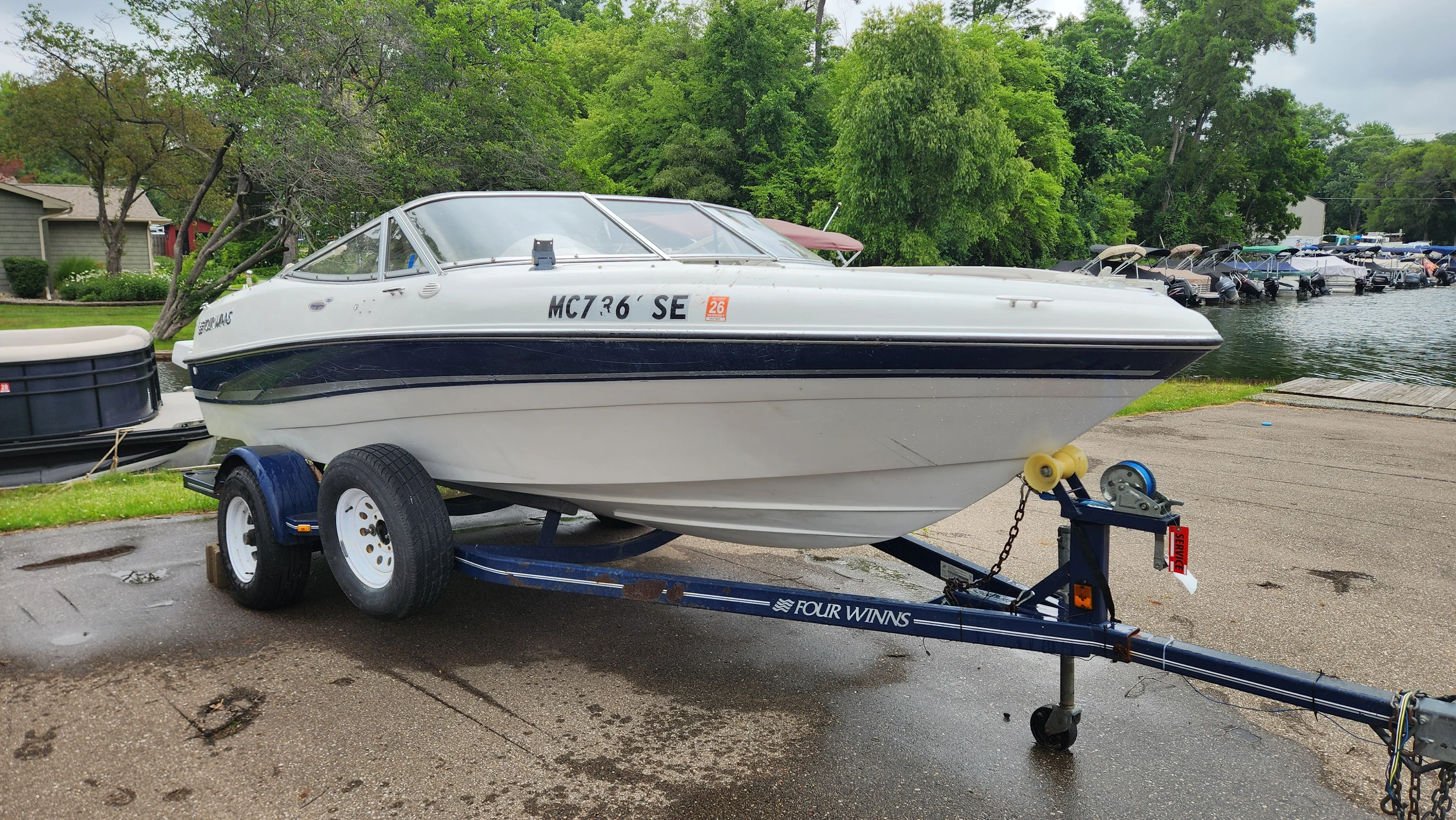 2002 Four Winns 18H Image Thumbnail #3
