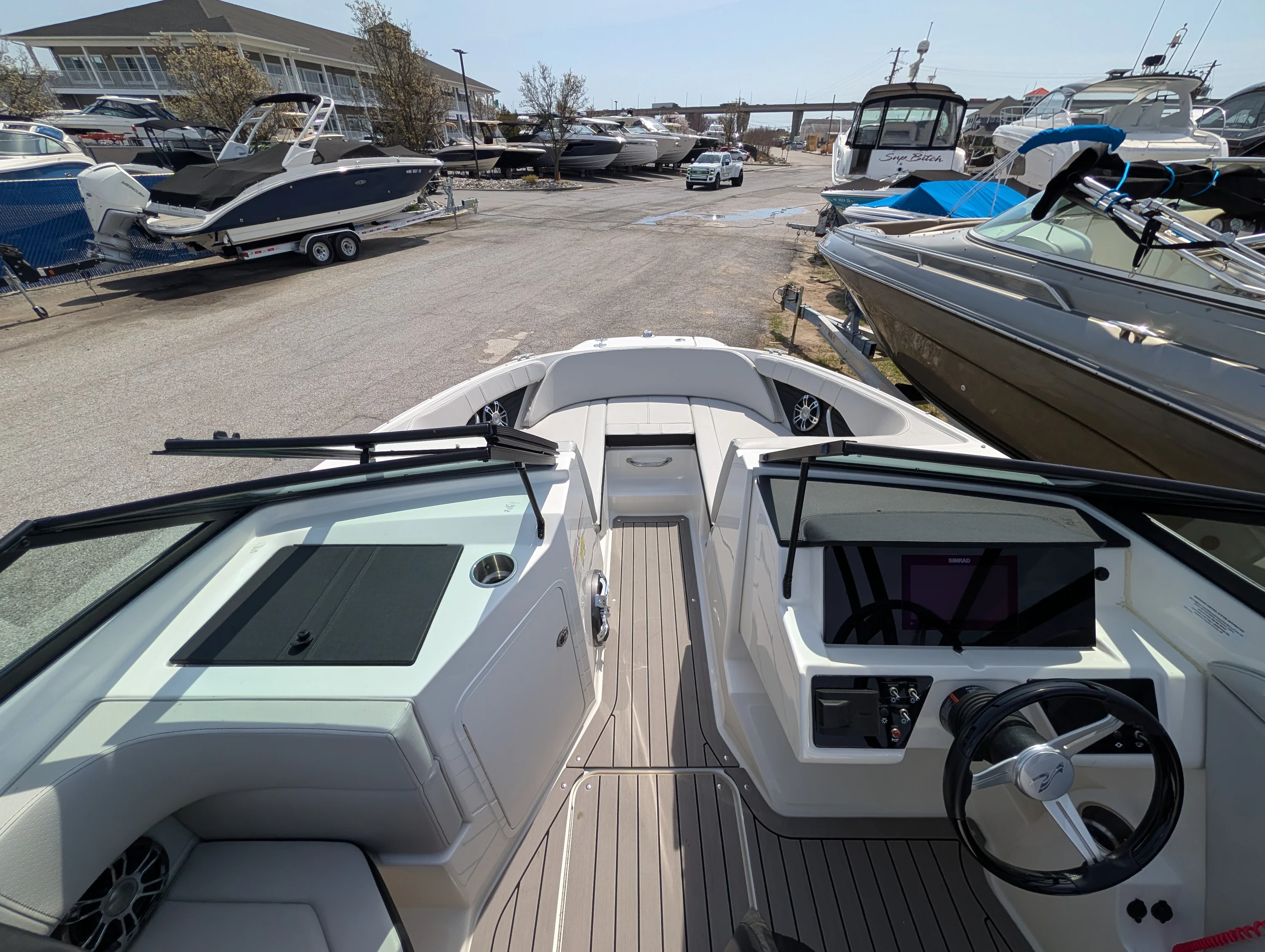 2022 Sea Ray SPX 190 OB Image Thumbnail #25