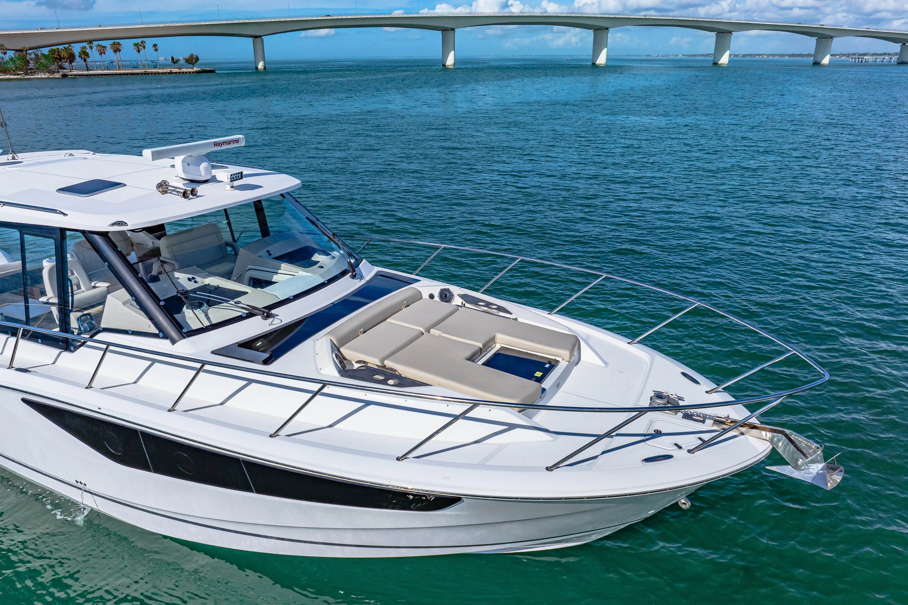 2022 Boston Whaler 405 Conquest Image Thumbnail #54