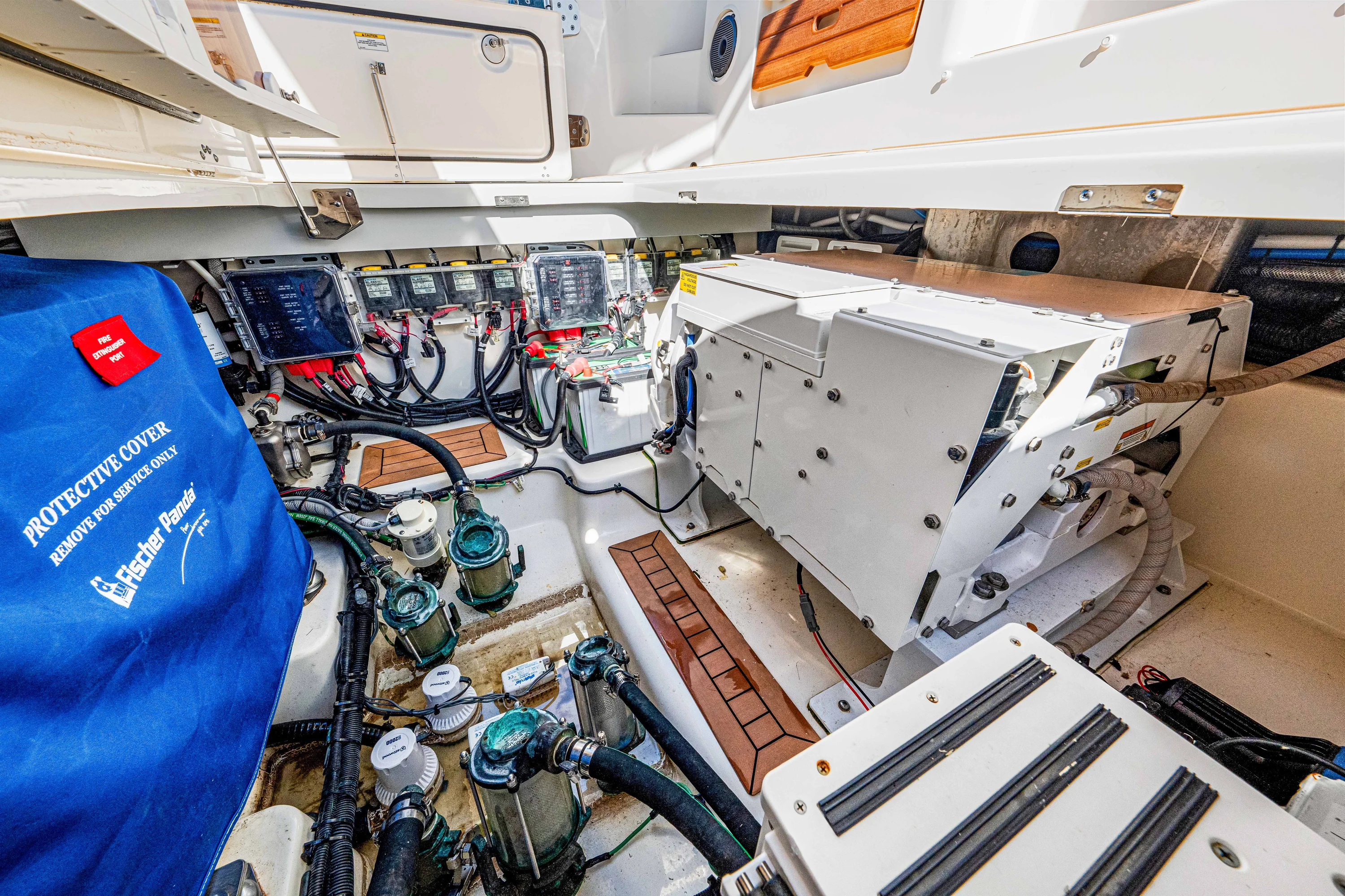 2022 Boston Whaler 405 Conquest Image Thumbnail #76