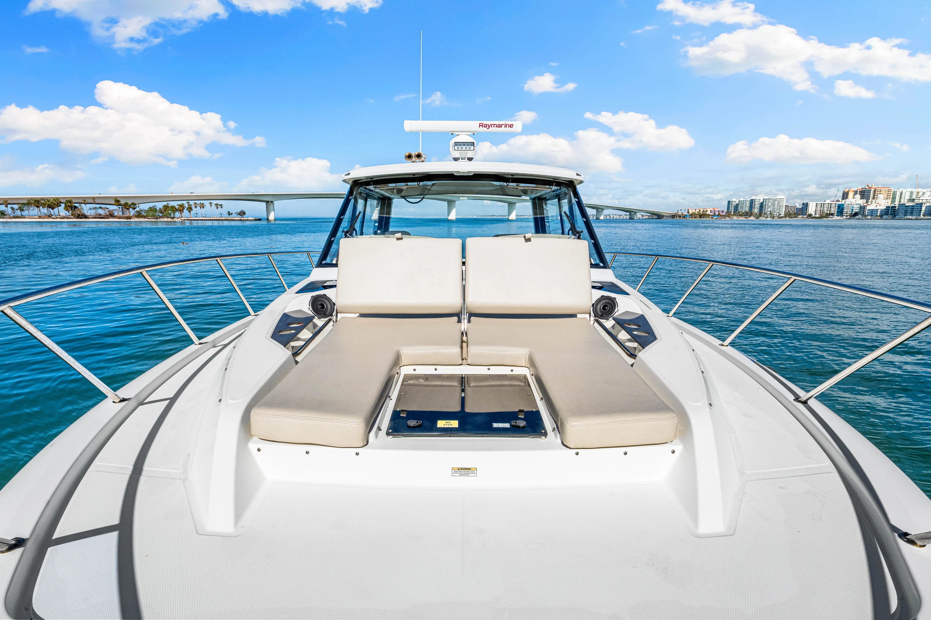 2022 Boston Whaler 405 Conquest Image Thumbnail #25