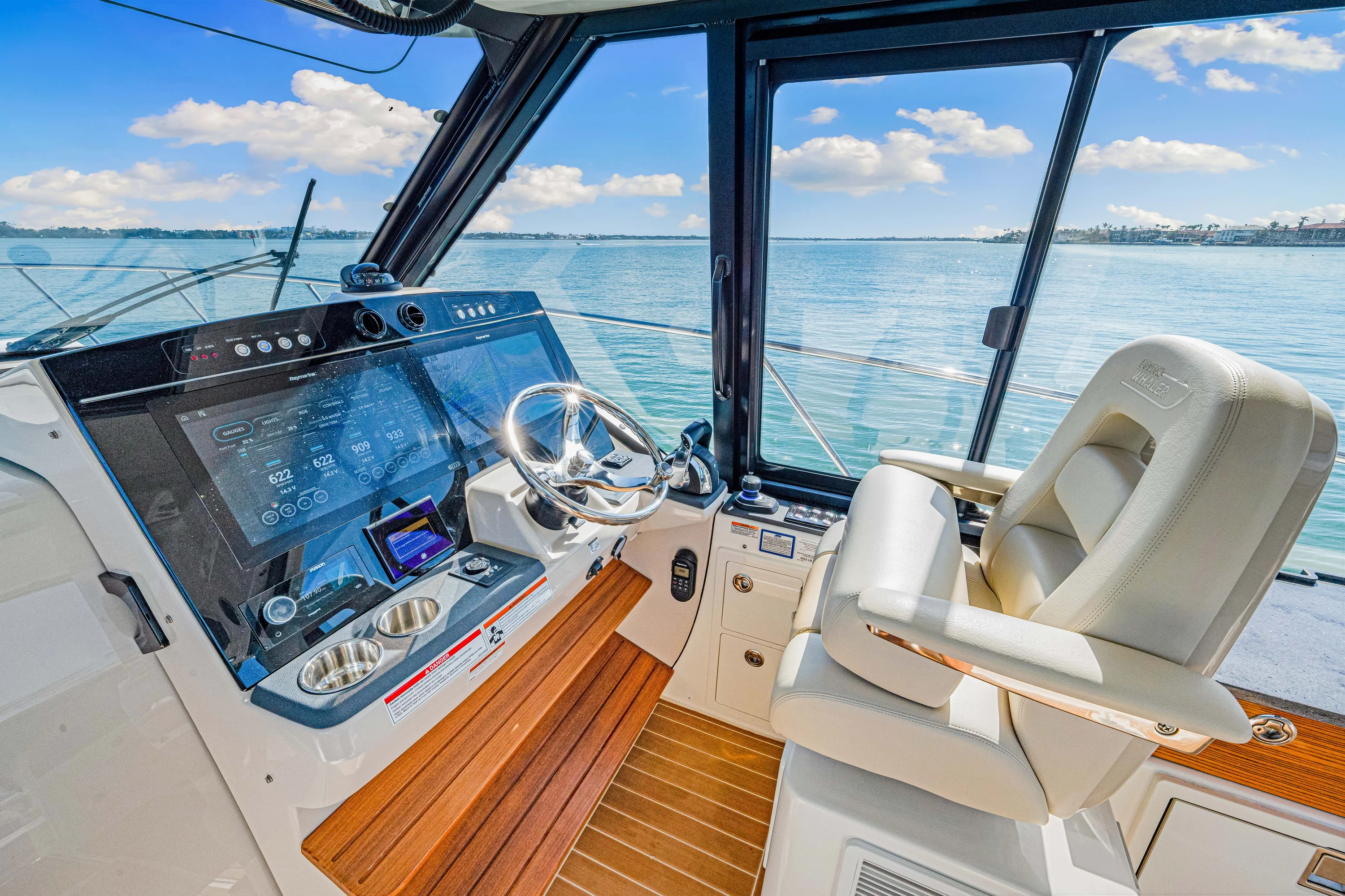 2022 Boston Whaler 405 Conquest Image Thumbnail #32