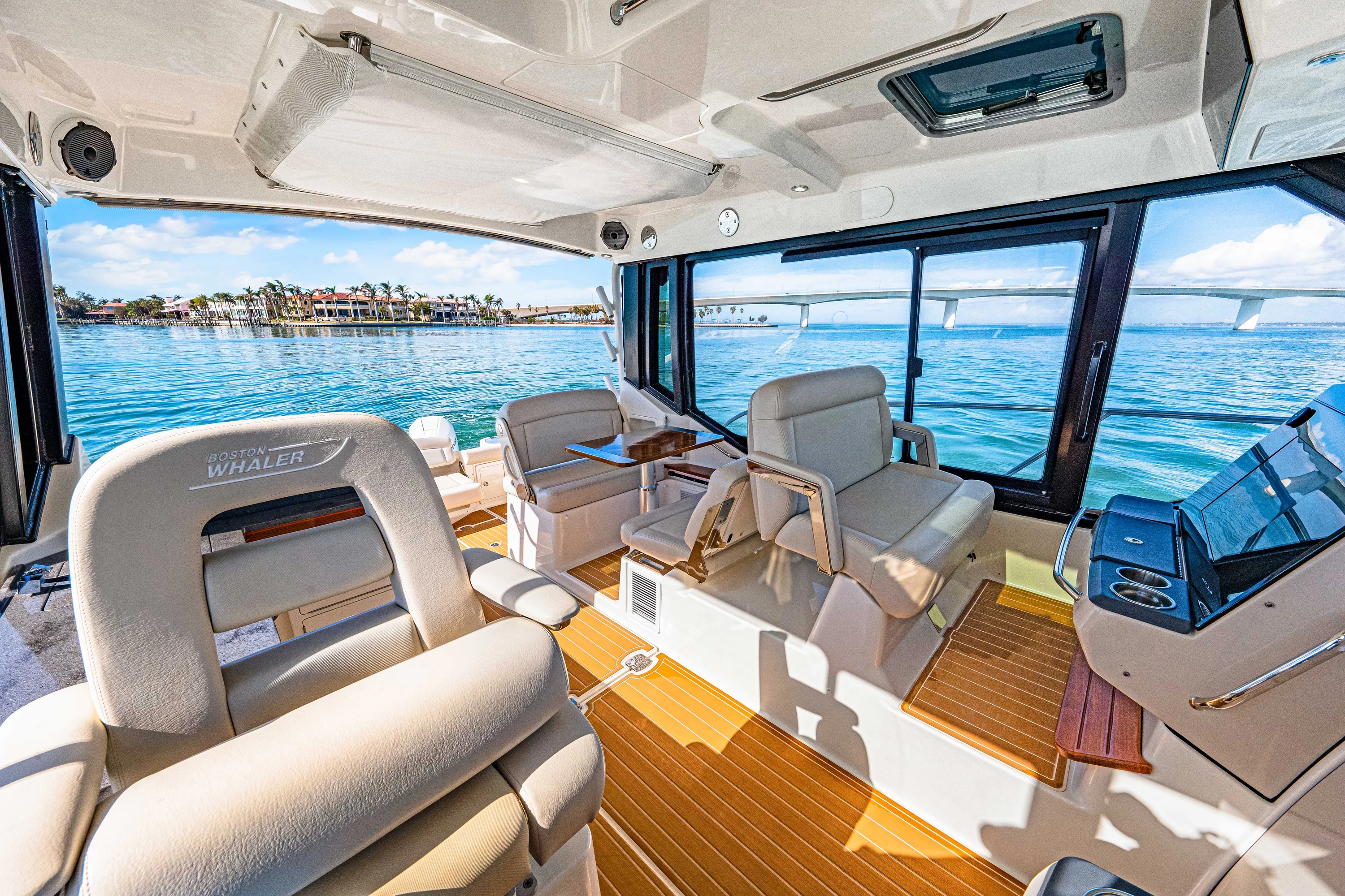 2022 Boston Whaler 405 Conquest Image Thumbnail #14