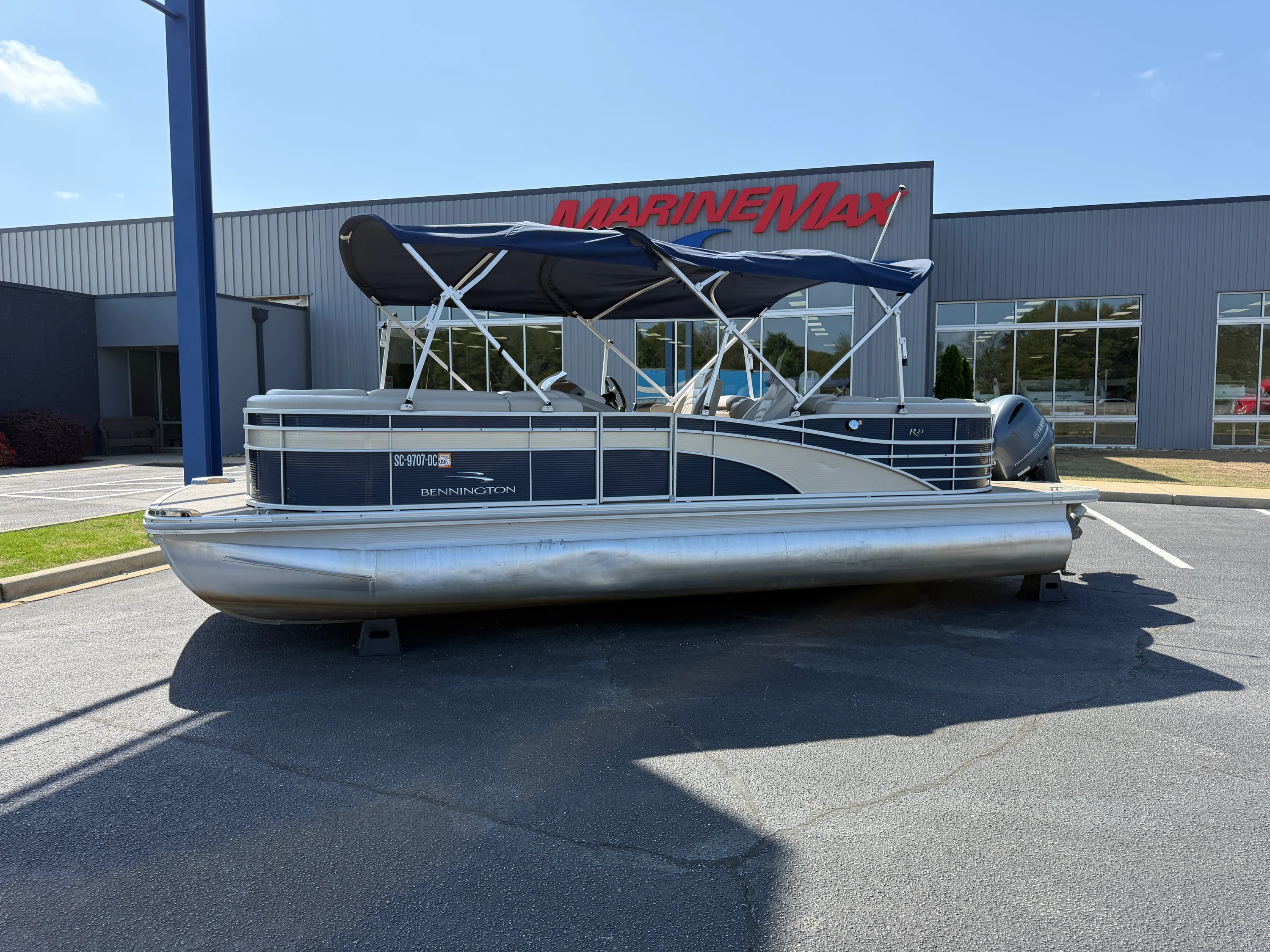 2016 Bennington 2350 RSR Image Thumbnail #0