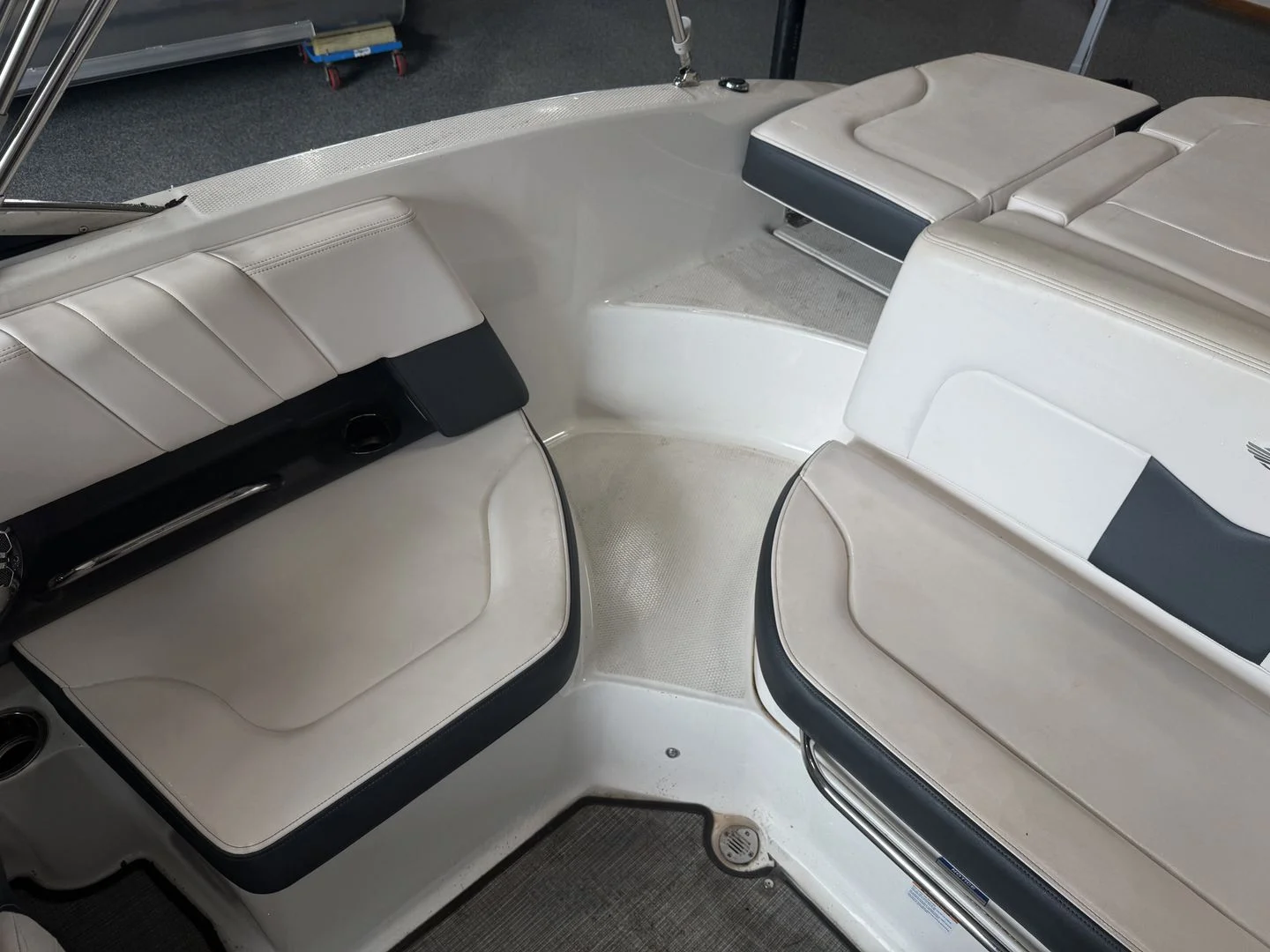 2019 Chaparral 237 SSX Image Thumbnail #4