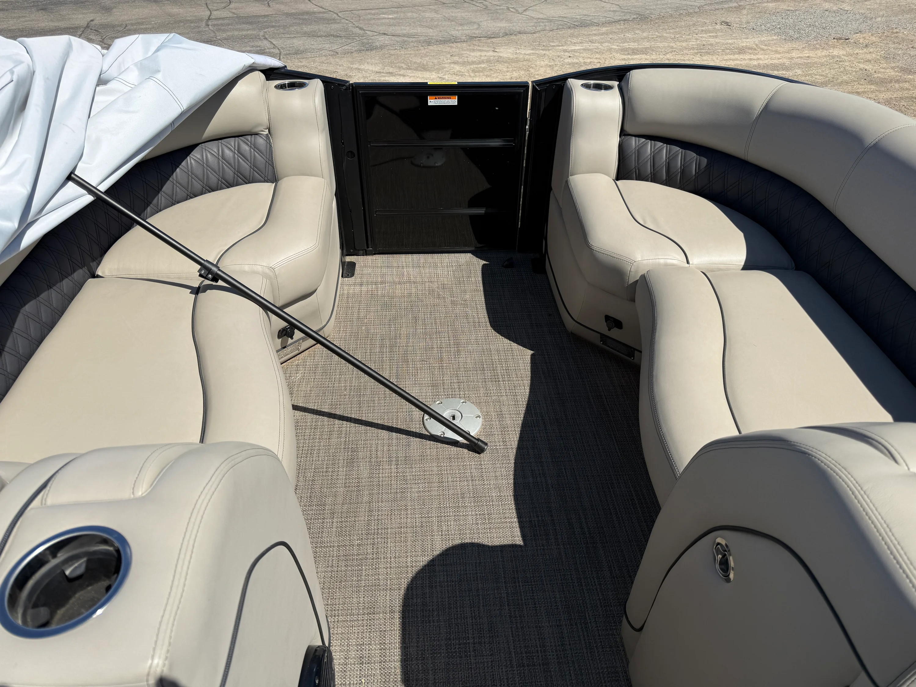 2019 Barletta LUSSO 23UC Image Thumbnail #3