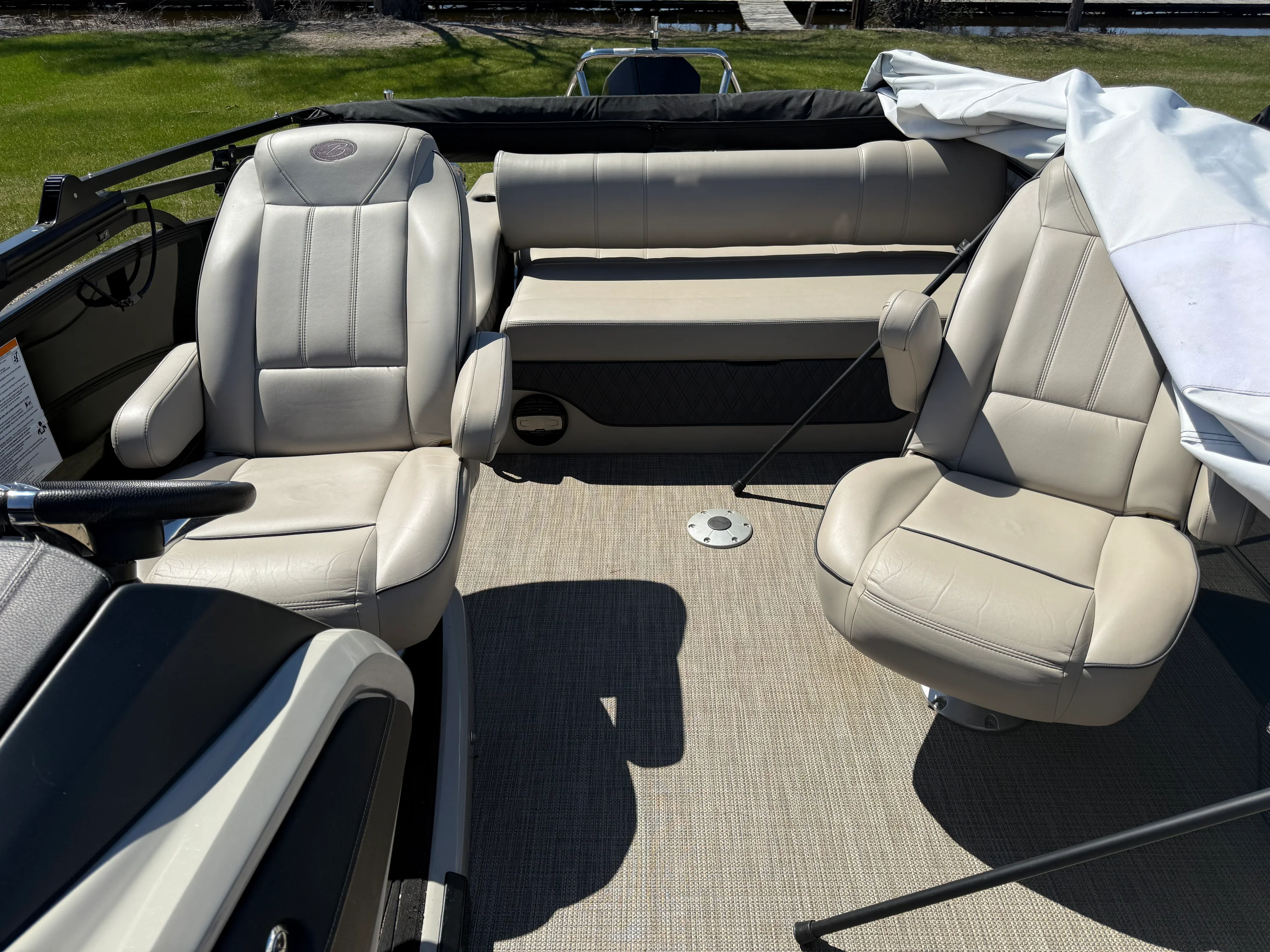 2019 Barletta LUSSO 23UC Image Thumbnail #4