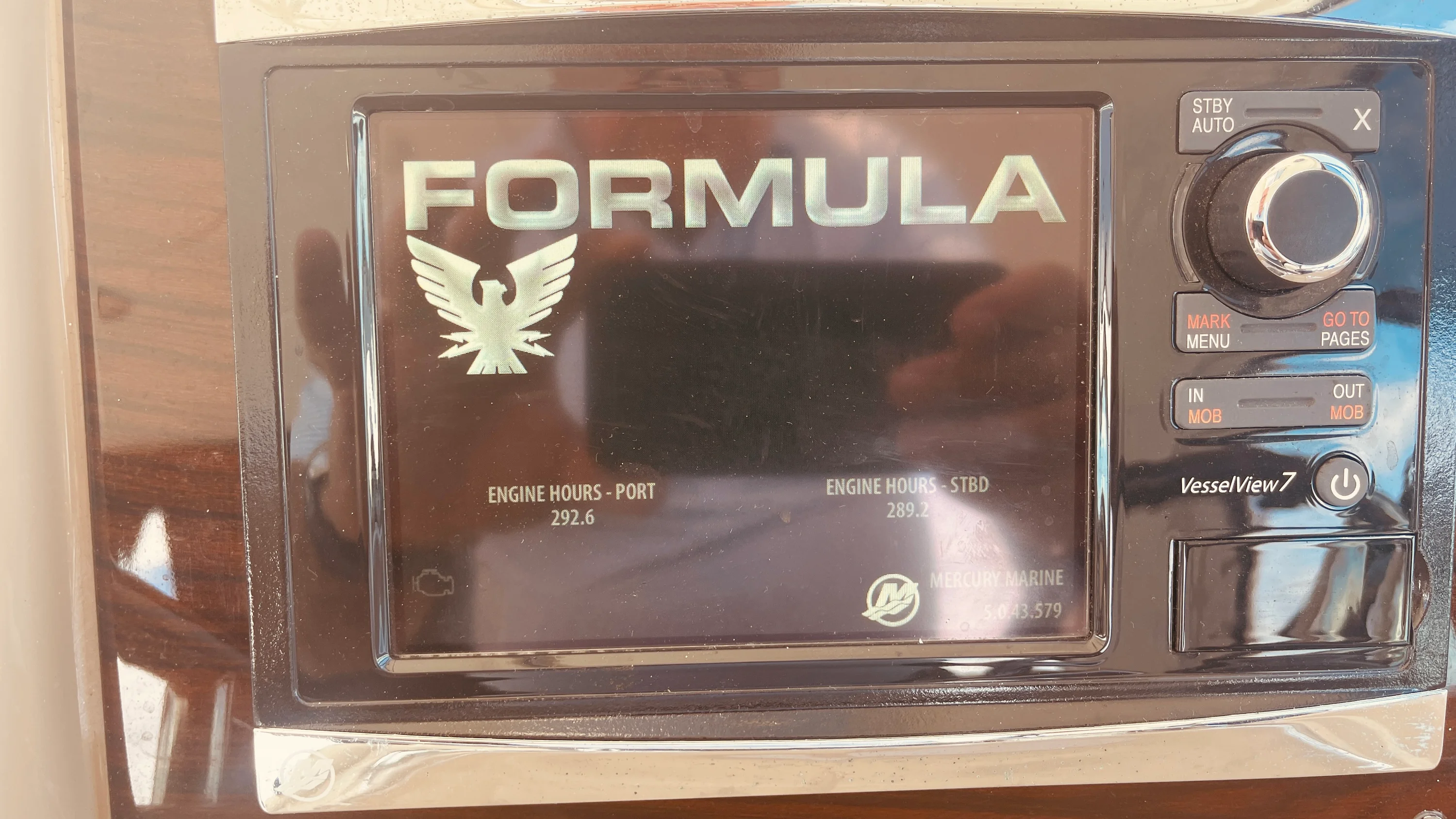 2016 Formula 37 PERFORMANCE CRUISER Image Thumbnail #10