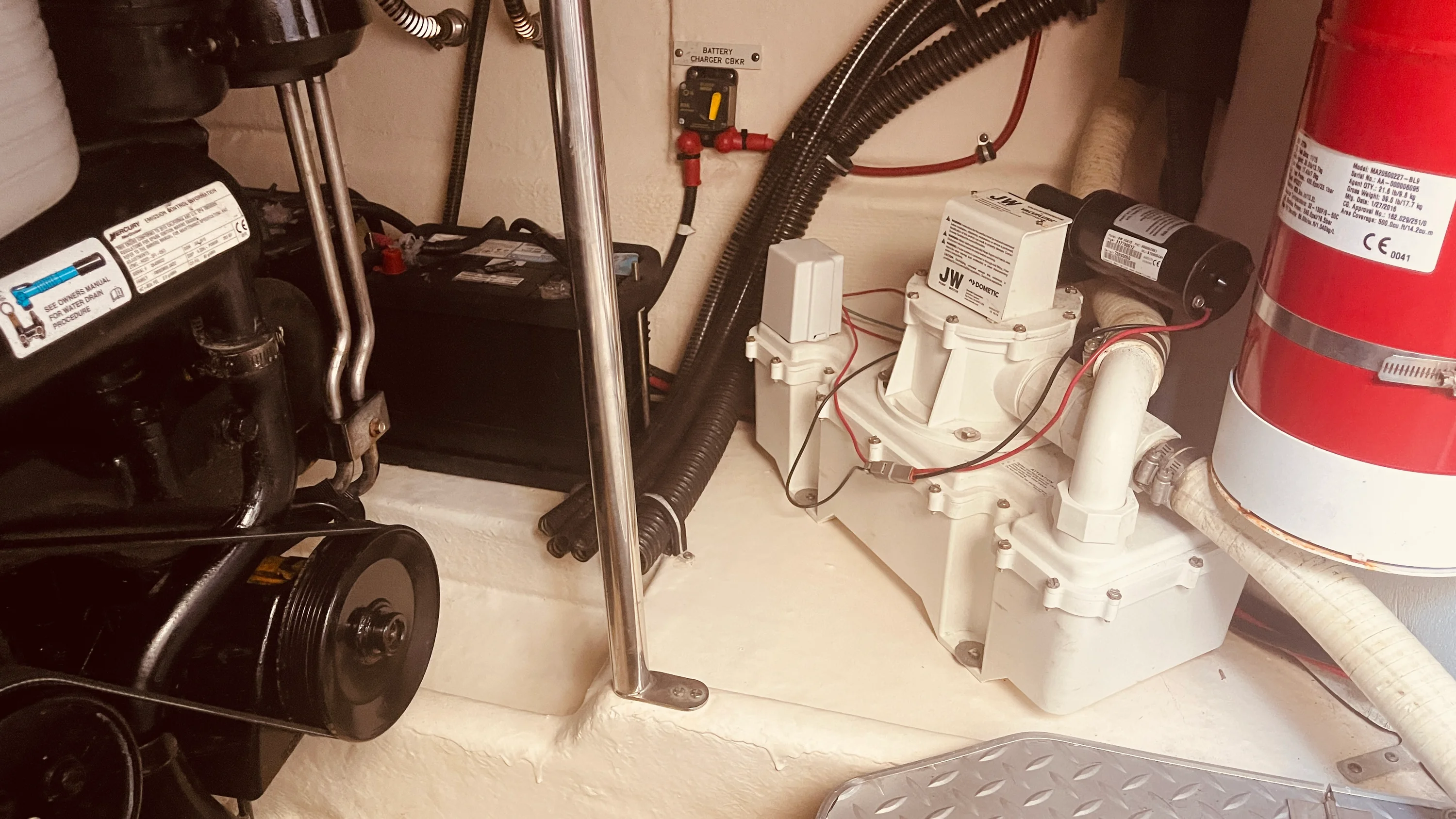 2016 Formula 37 PERFORMANCE CRUISER Image Thumbnail #51