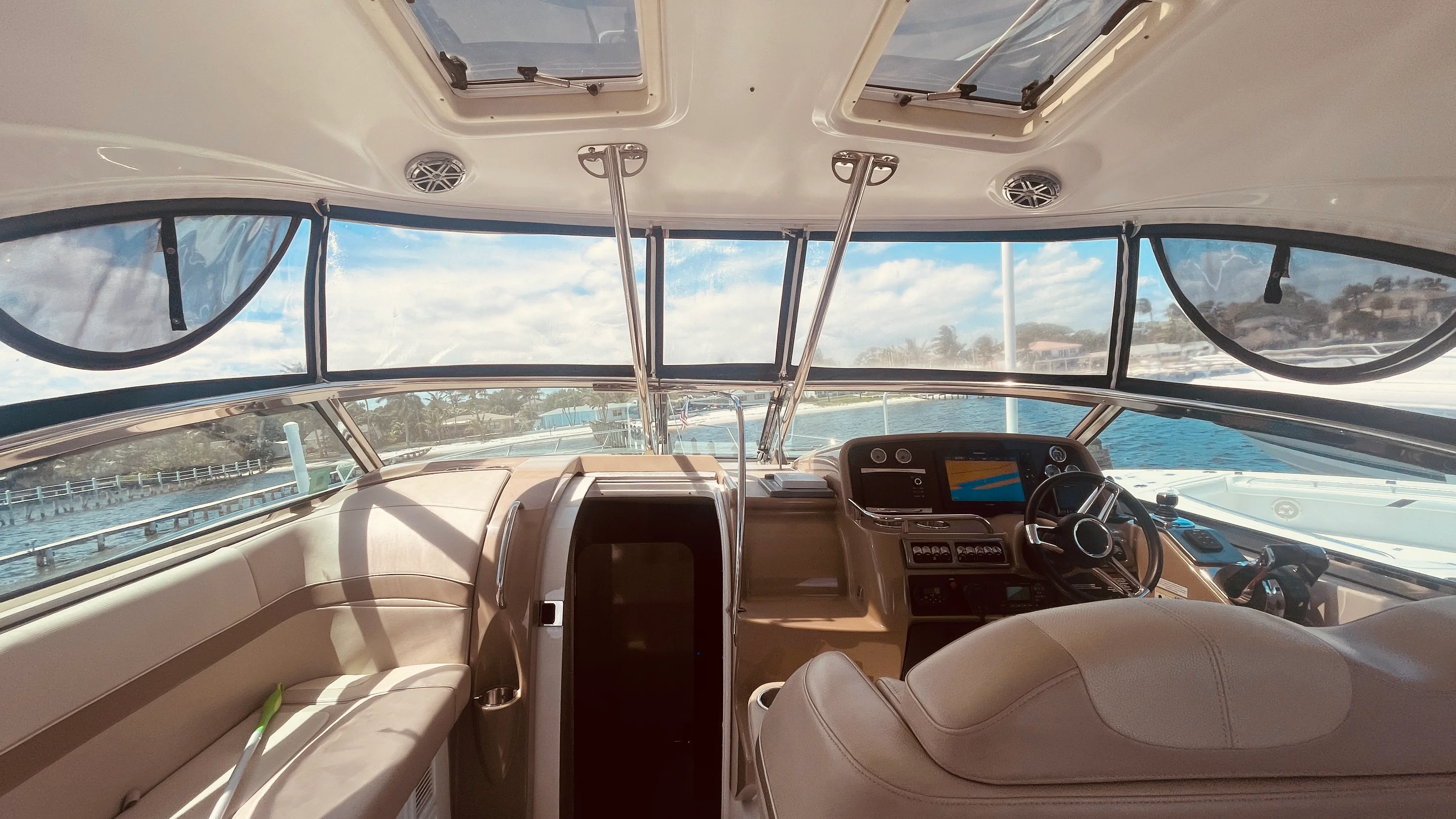 2016 Formula 37 PERFORMANCE CRUISER Image Thumbnail #25