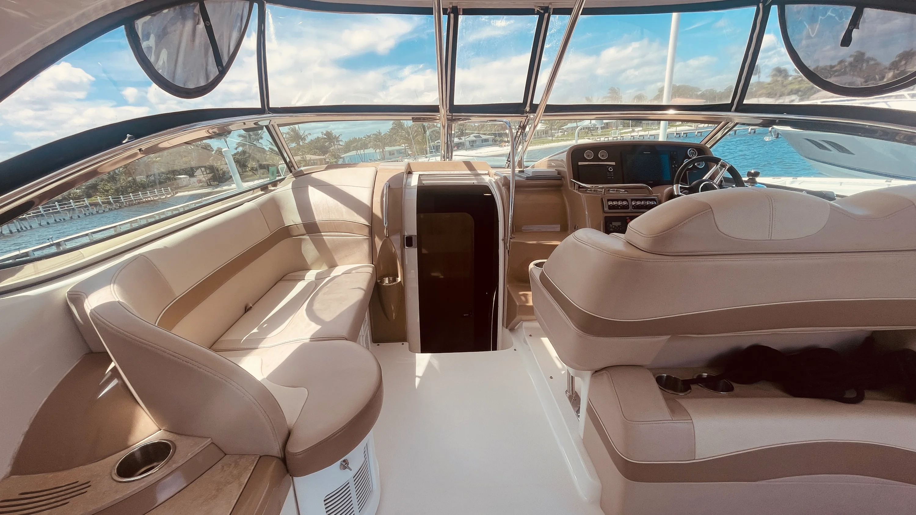 2016 Formula 37 PERFORMANCE CRUISER Image Thumbnail #33