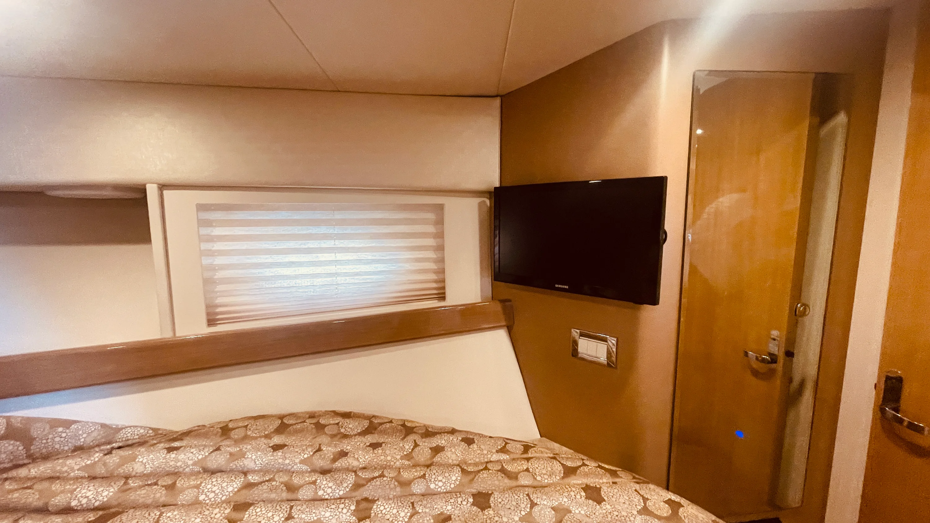 2016 Formula 37 PERFORMANCE CRUISER Image Thumbnail #42