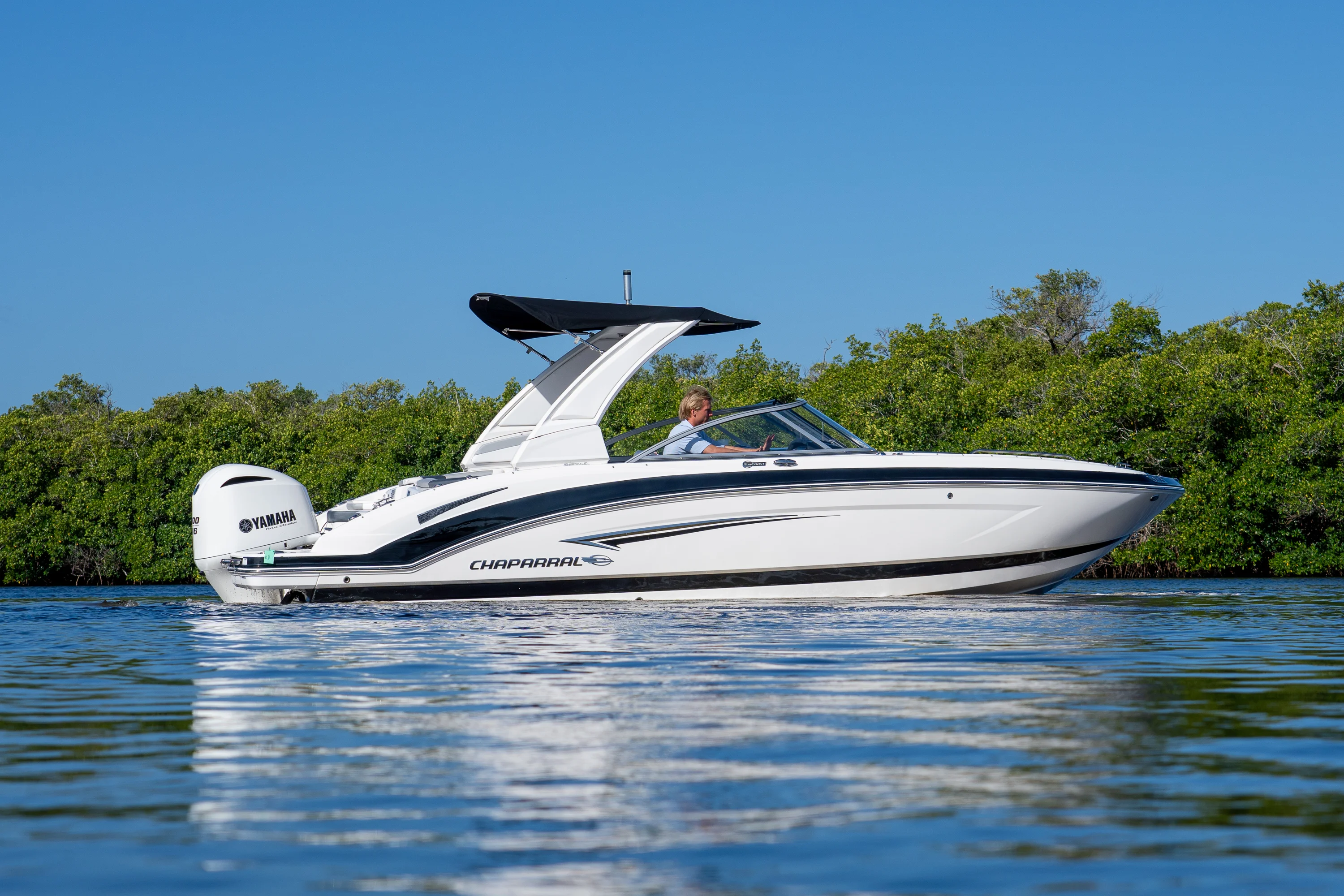 2019 Chaparral SUNCOAST 250 Image Thumbnail #29