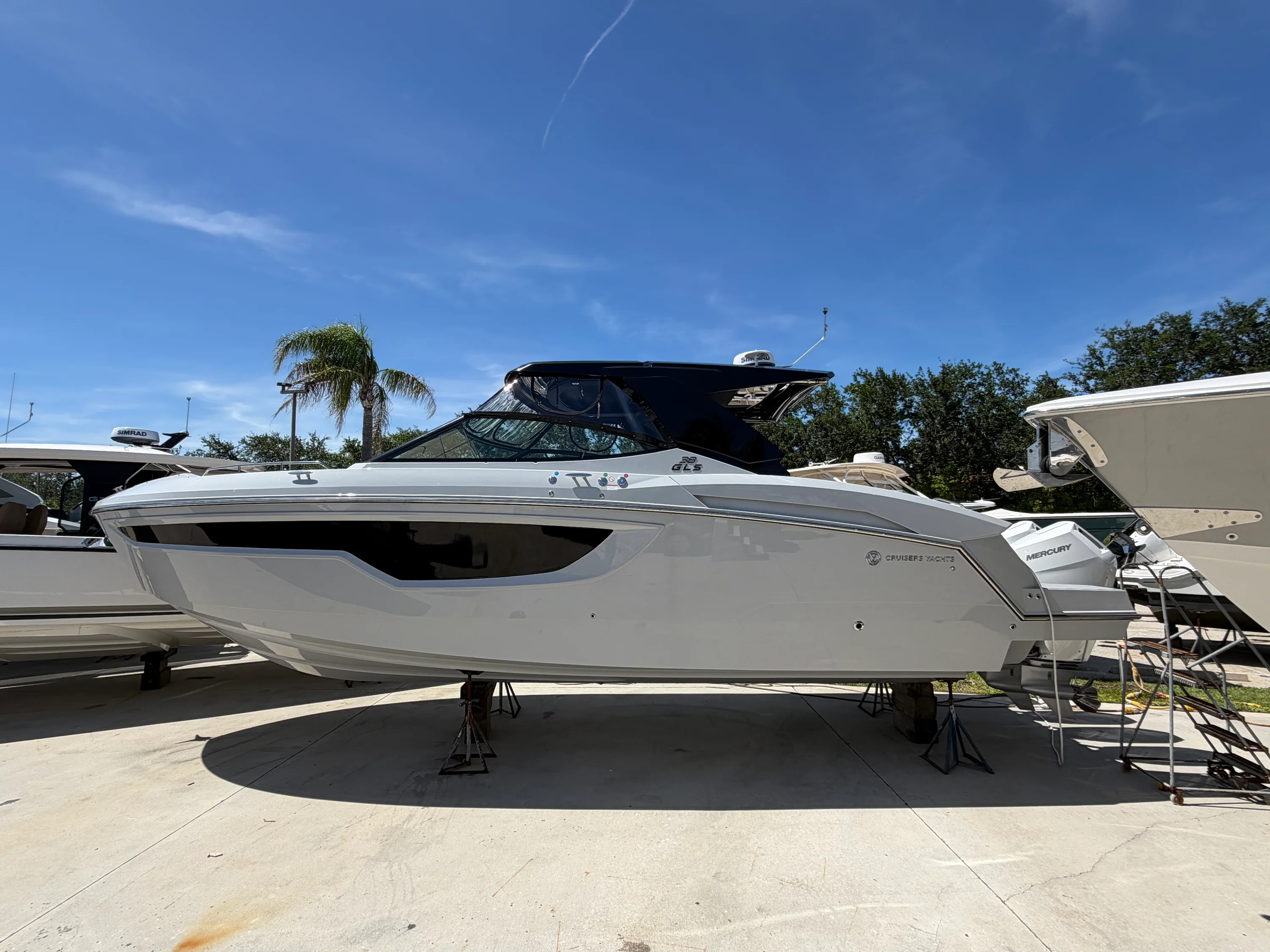 2024 Cruisers Yachts 38 GLS South Beach Outboard Image Thumbnail #1
