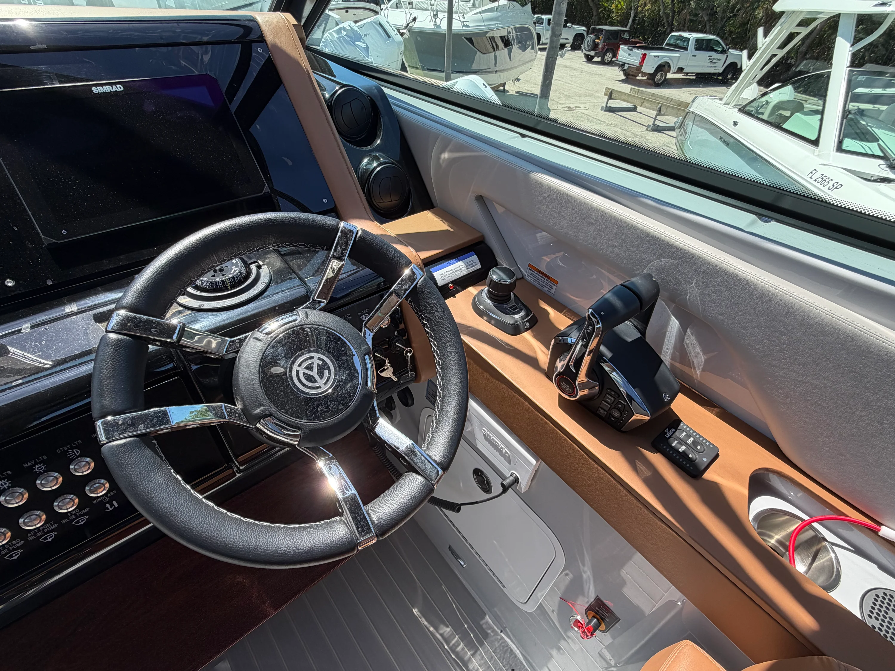 2024 Cruisers Yachts 38 GLS South Beach Outboard Image Thumbnail #18