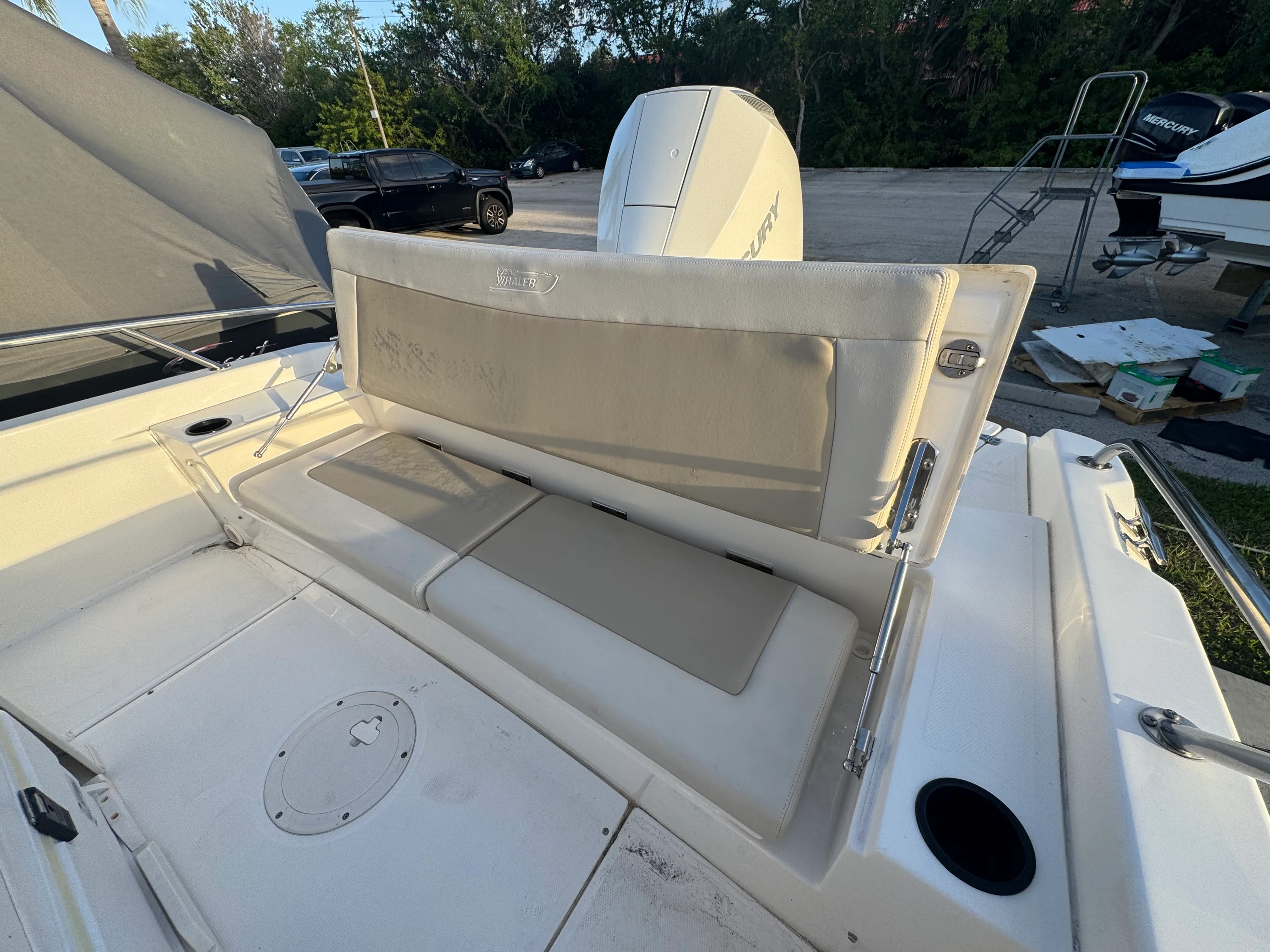 2020 Boston Whaler 210 Dauntless Image Thumbnail #3