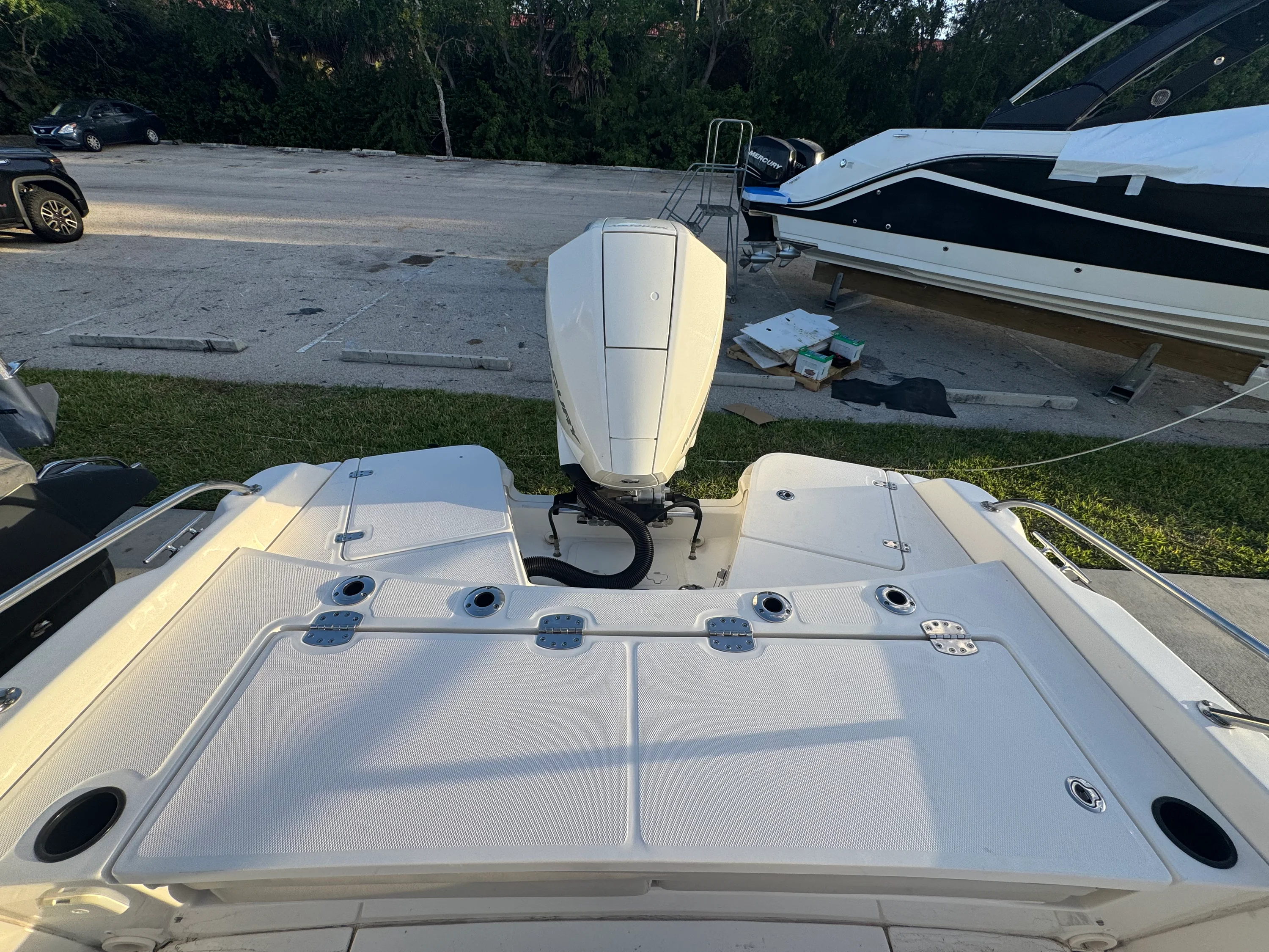 2020 Boston Whaler 210 Dauntless Image Thumbnail #2
