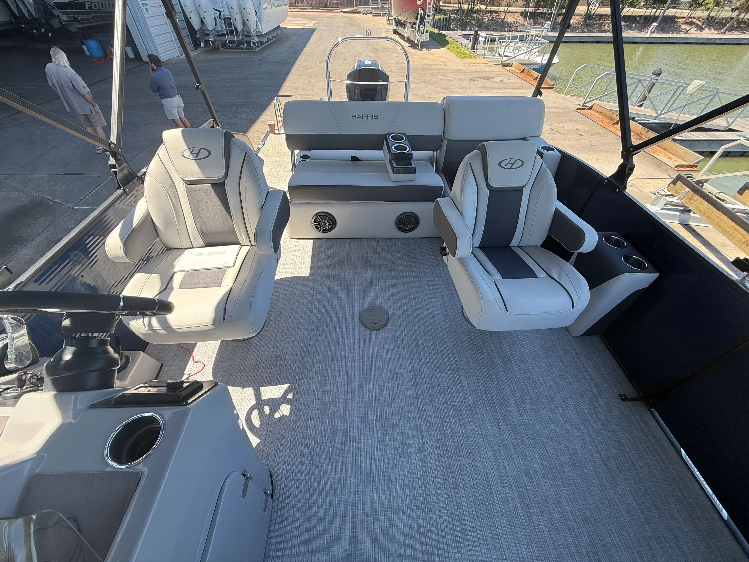 2022 Harris Cruiser 230 Image Thumbnail #11