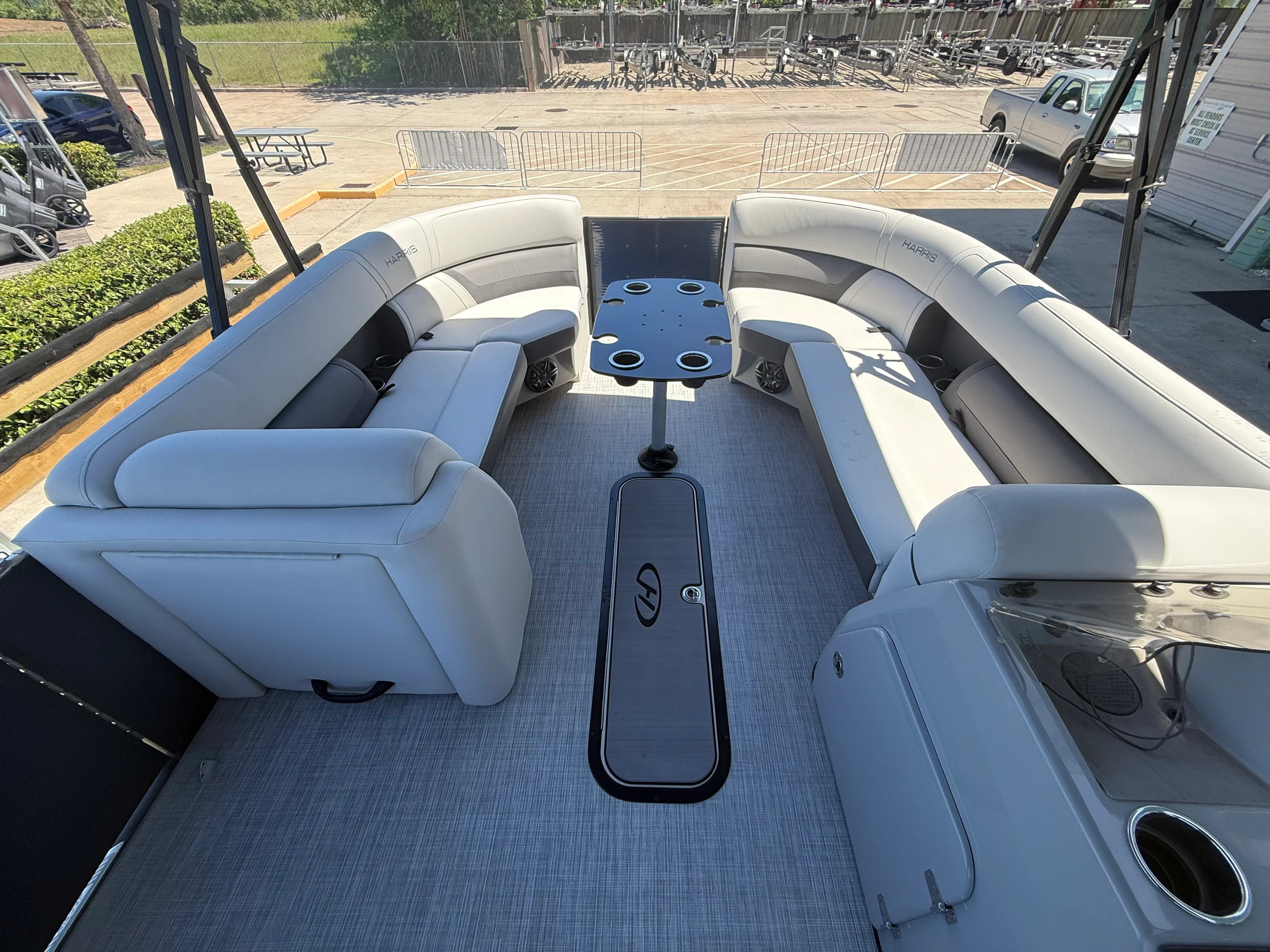 2022 Harris Cruiser 230 Image Thumbnail #10