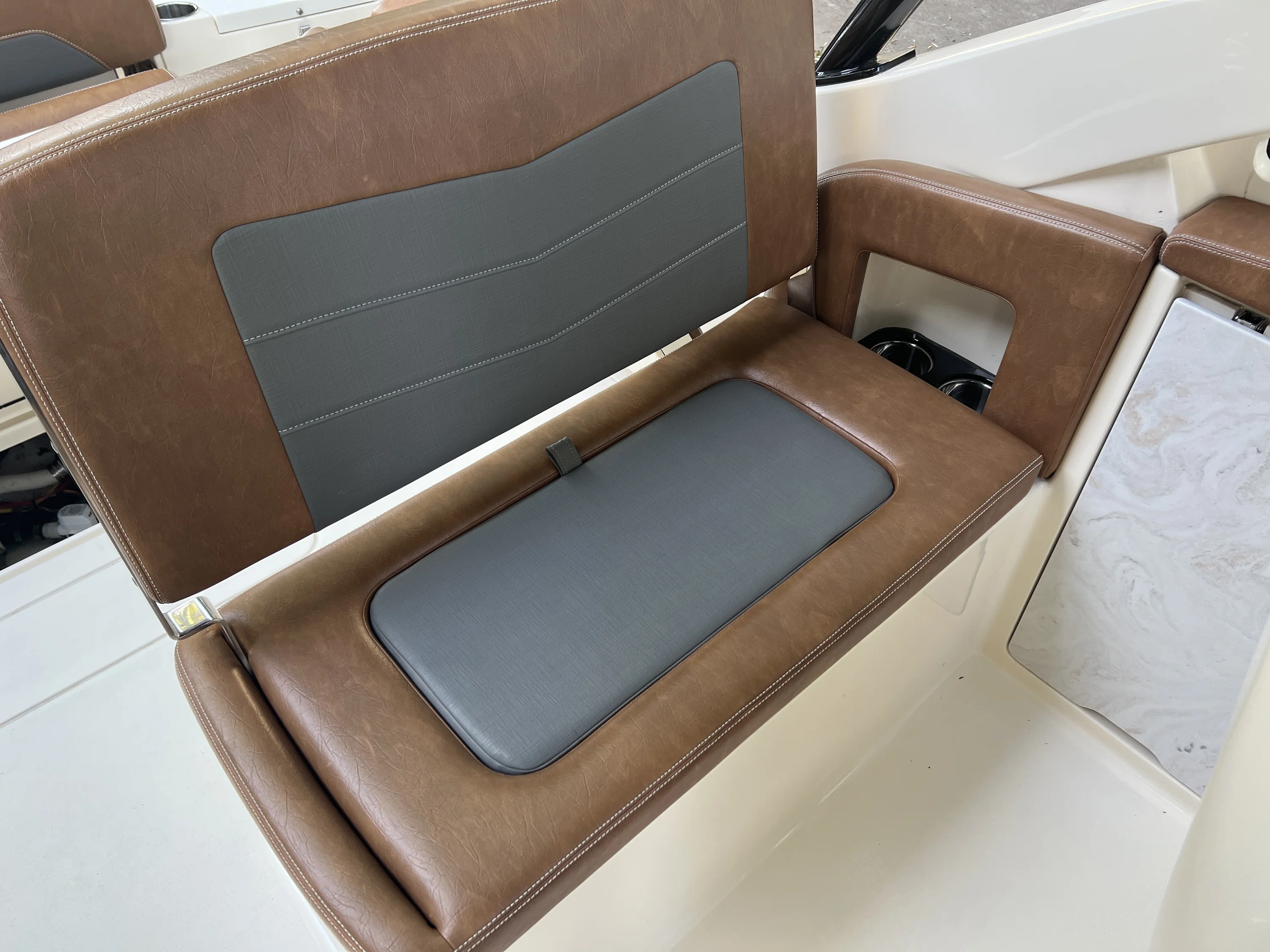 2022 Scout 240 DORADO Image Thumbnail #13