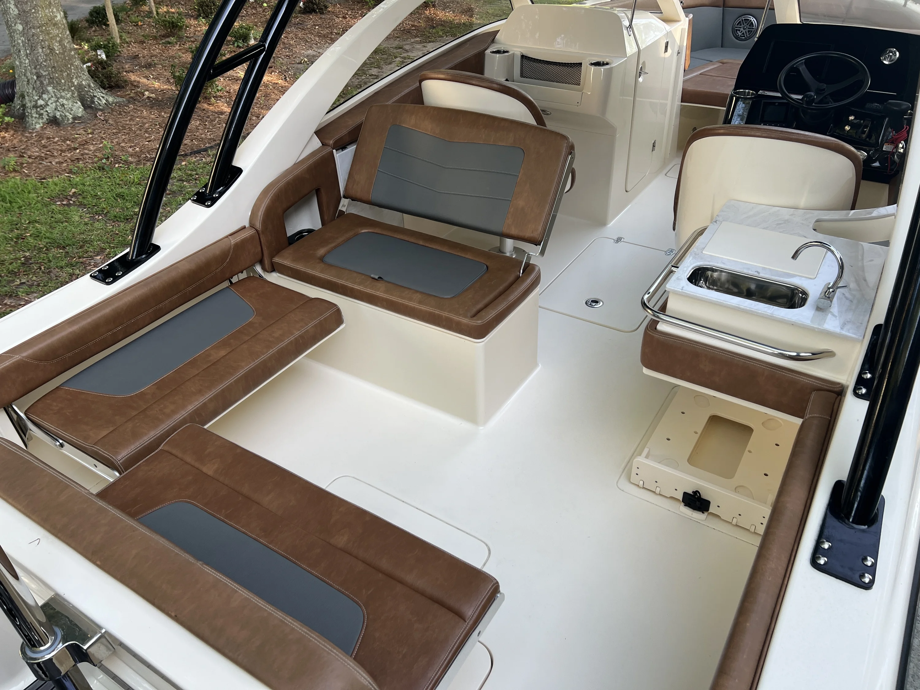 2022 Scout 240 DORADO Image Thumbnail #18