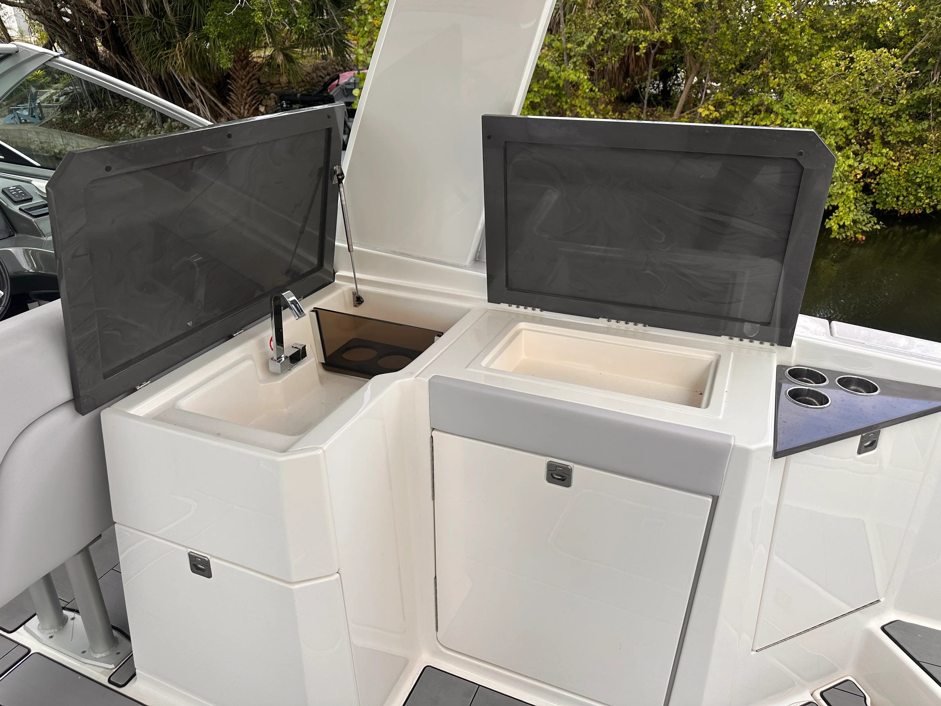 2023 Aviara AV32 OB Image Thumbnail #28