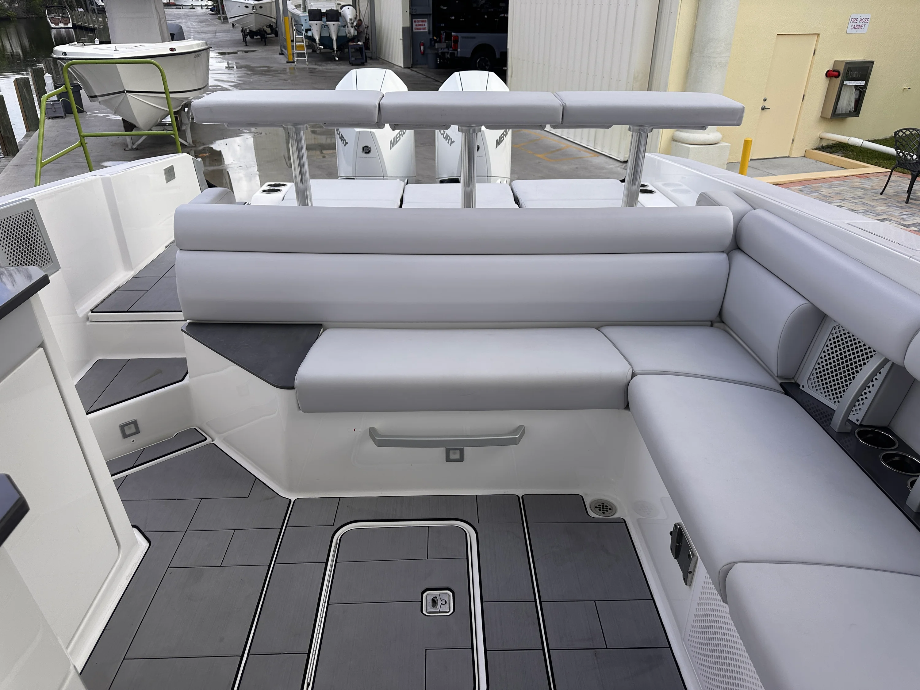 2023 Aviara AV32 OB Image Thumbnail #23