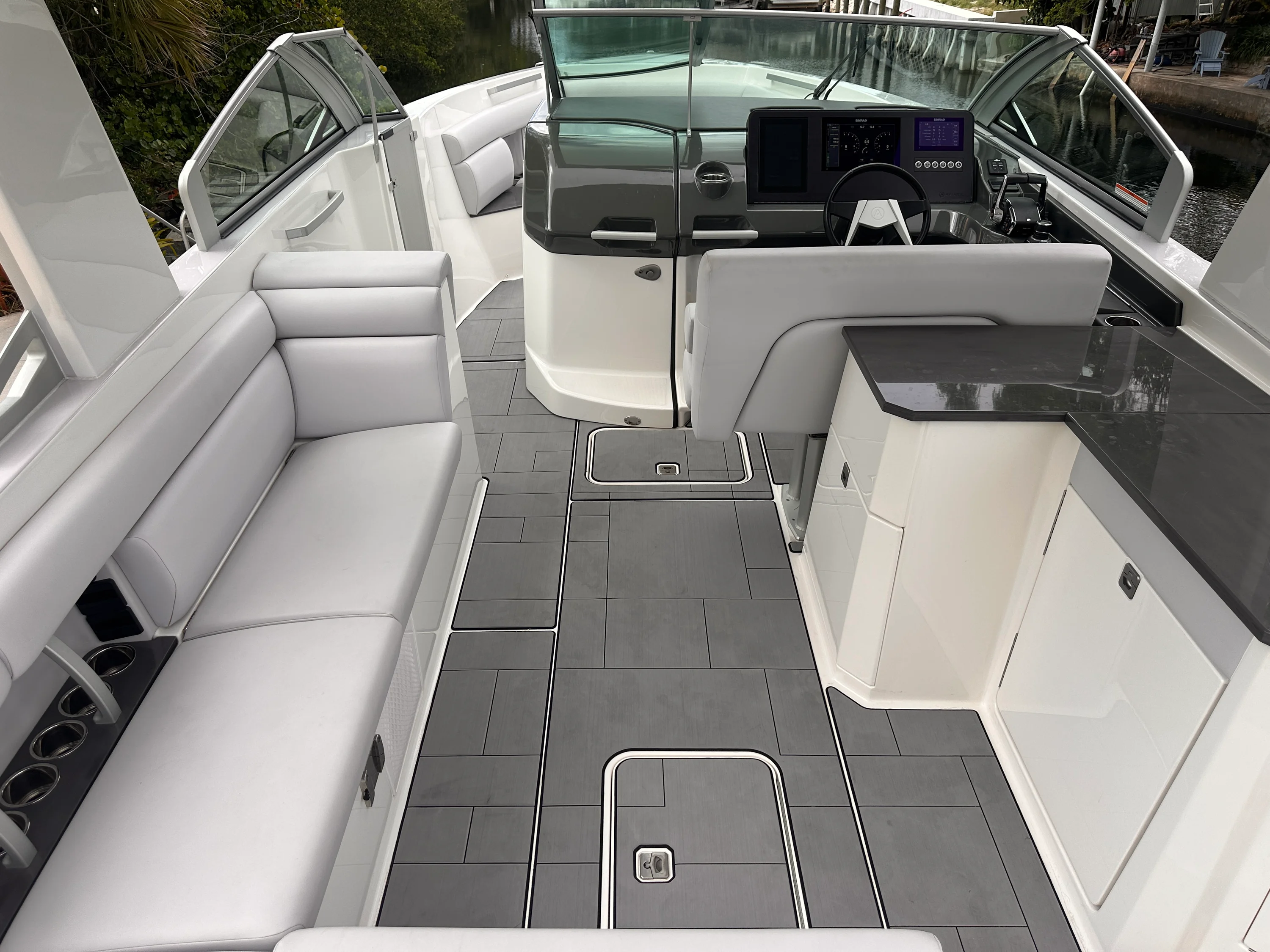 2023 Aviara AV32 OB Image Thumbnail #19